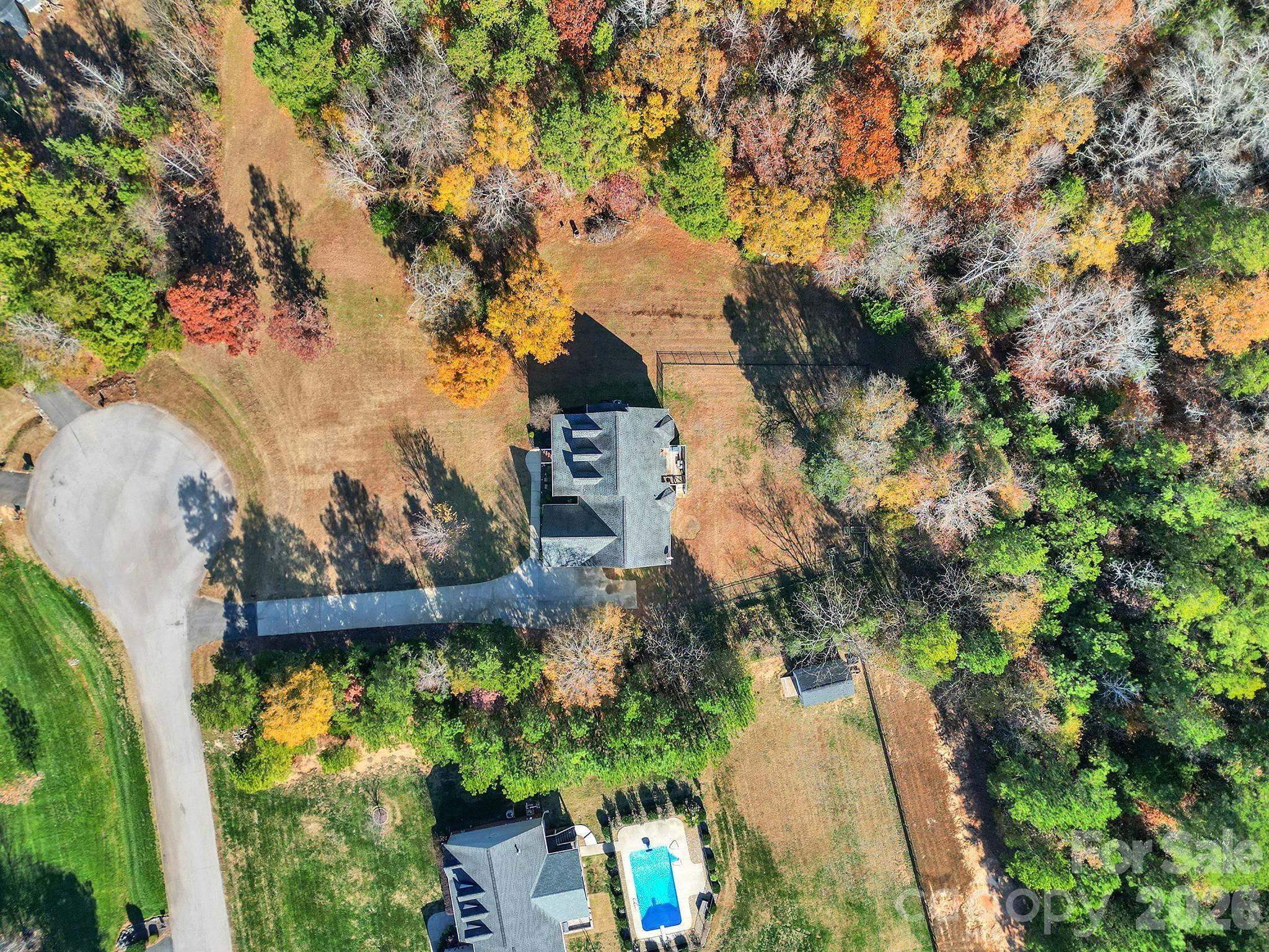 property viewer photo 42
