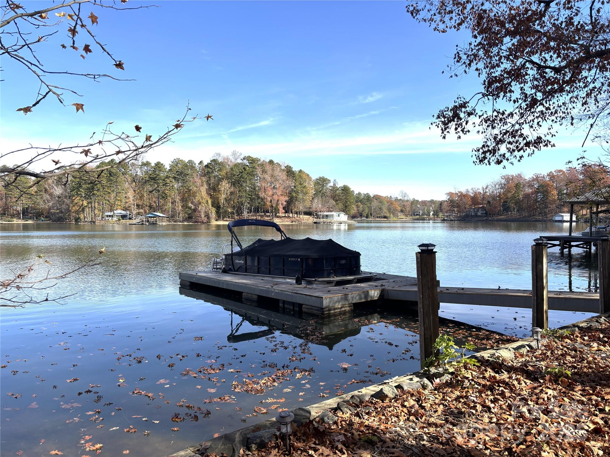 property viewer photo 6