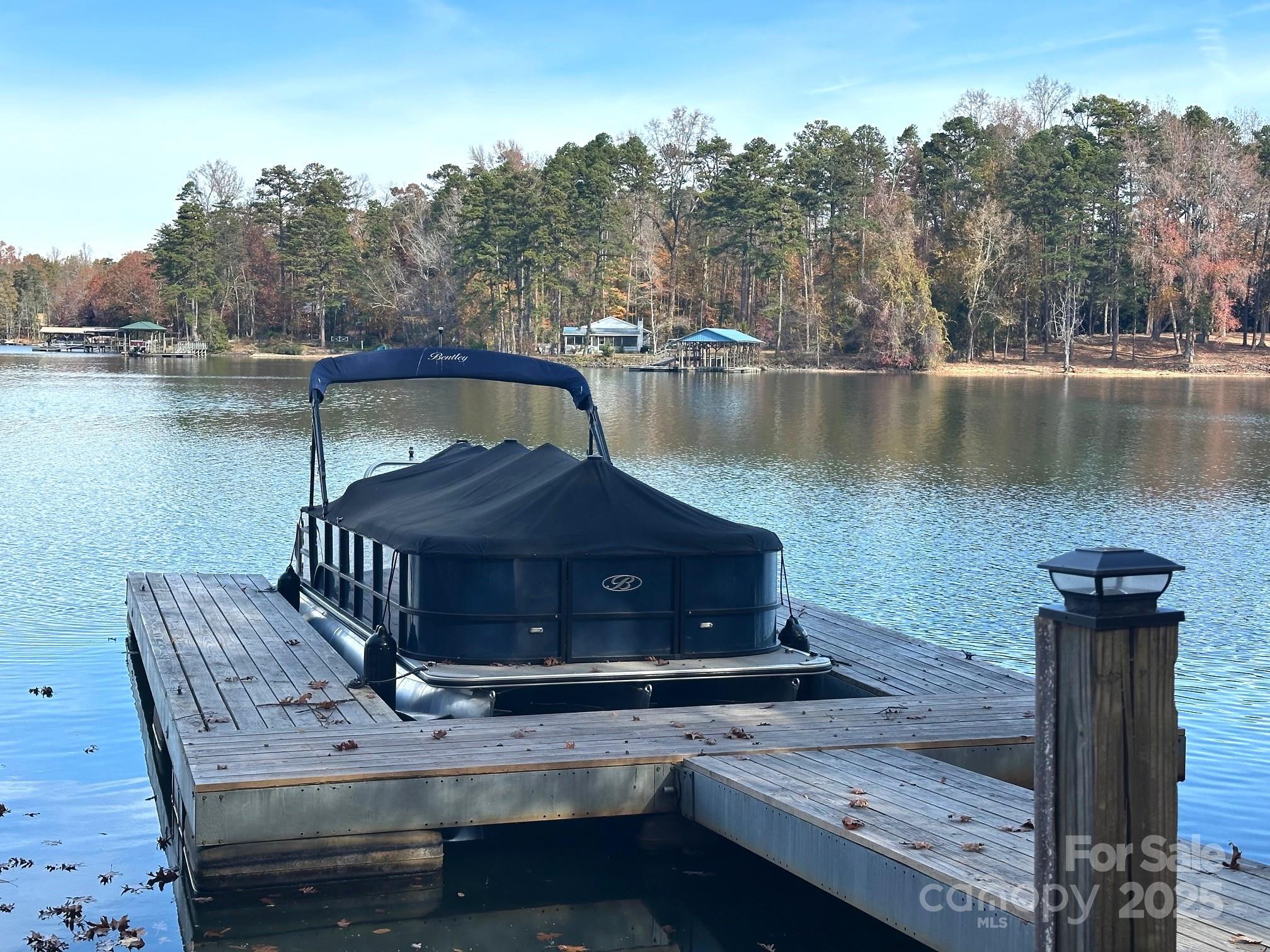property viewer photo 7