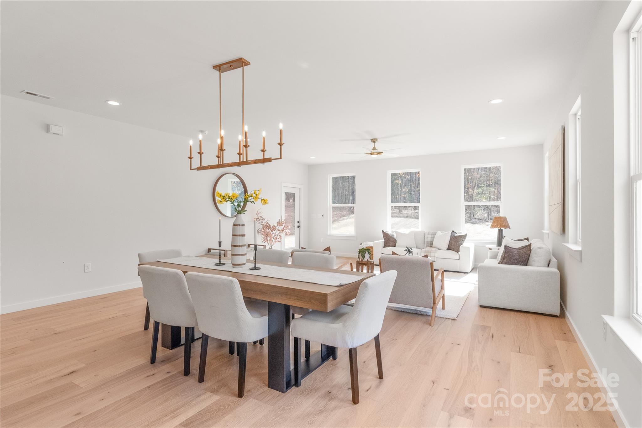 property viewer photo 8
