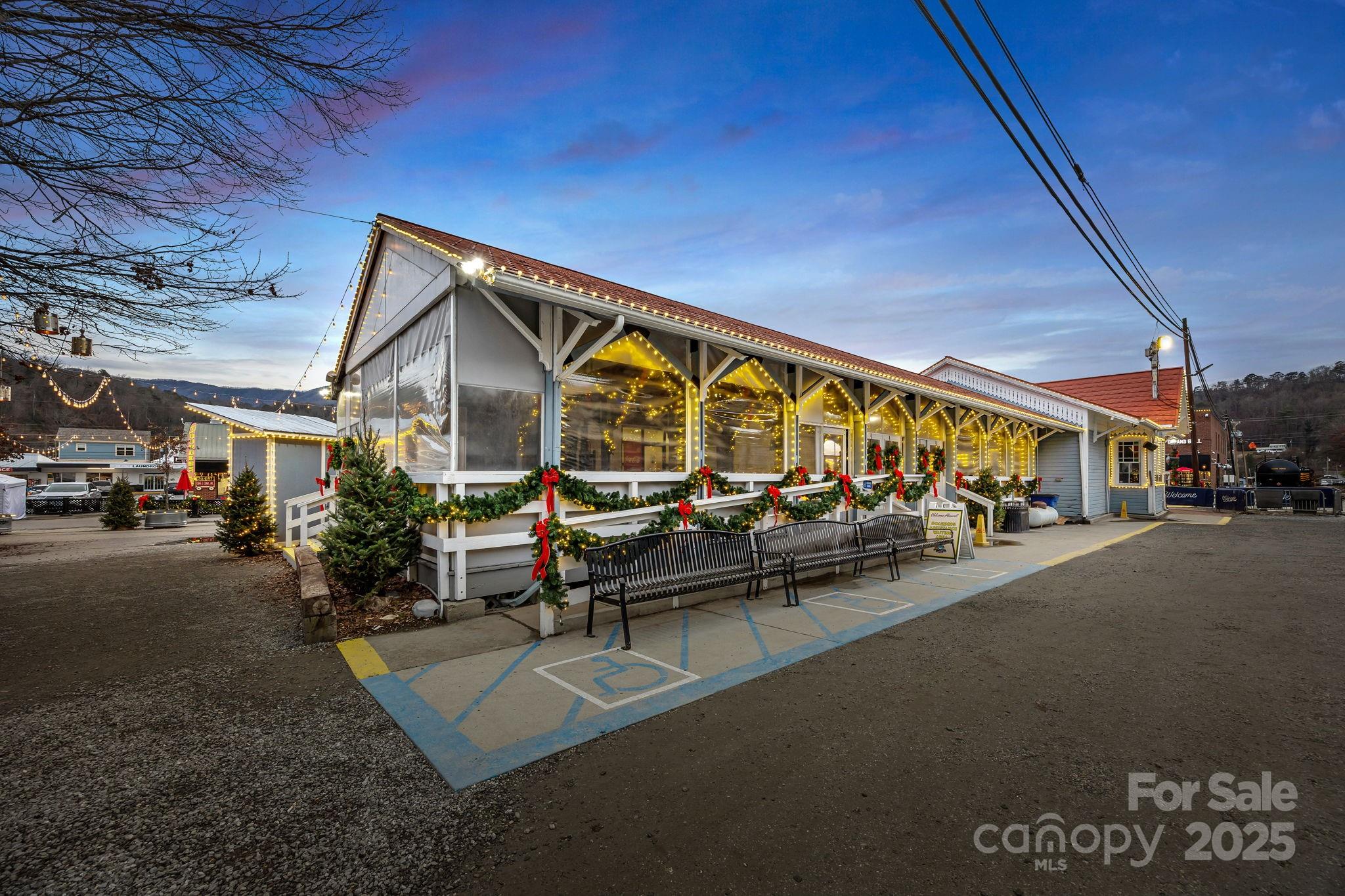 main property photo 43