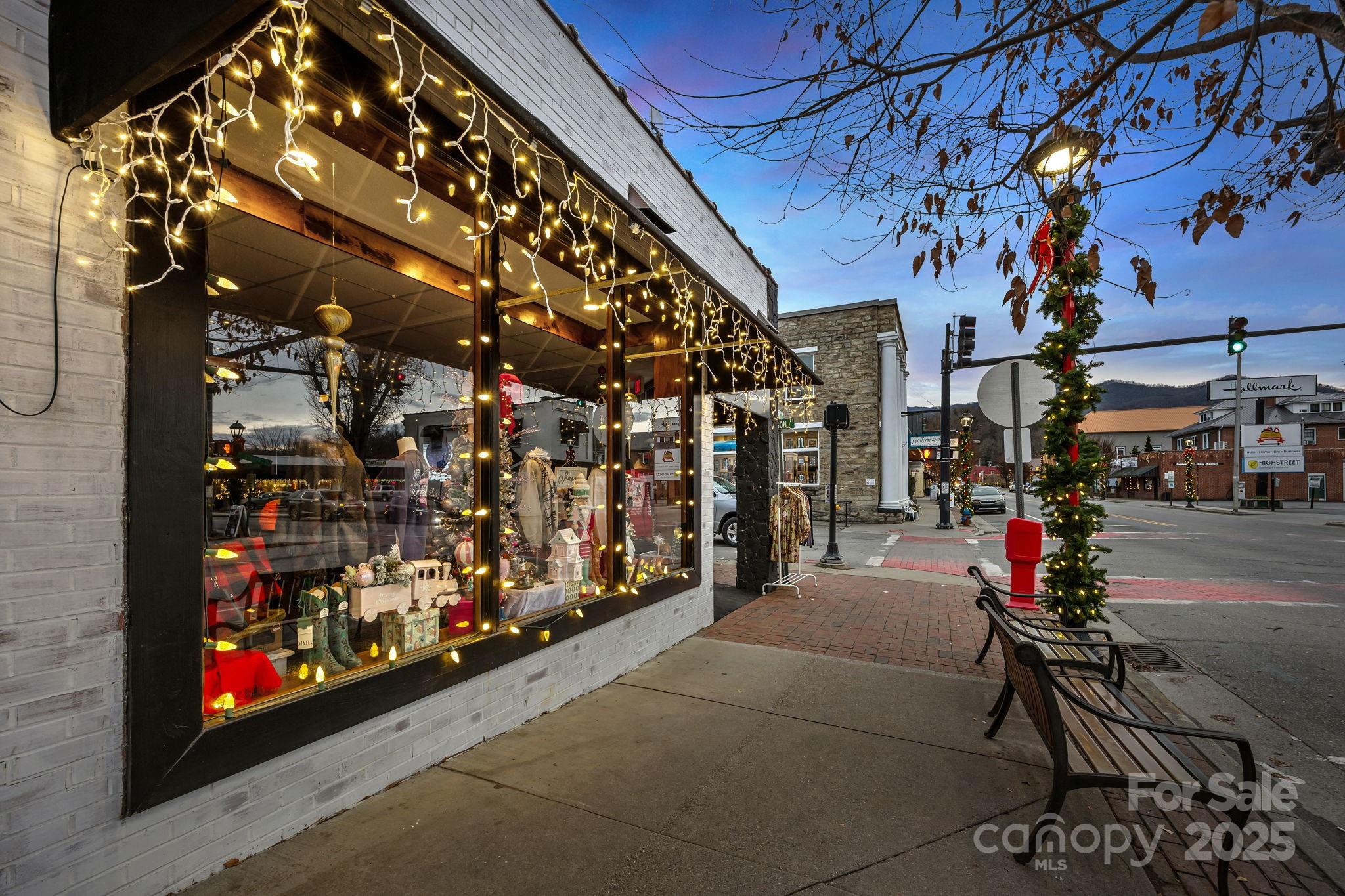 main property photo 44