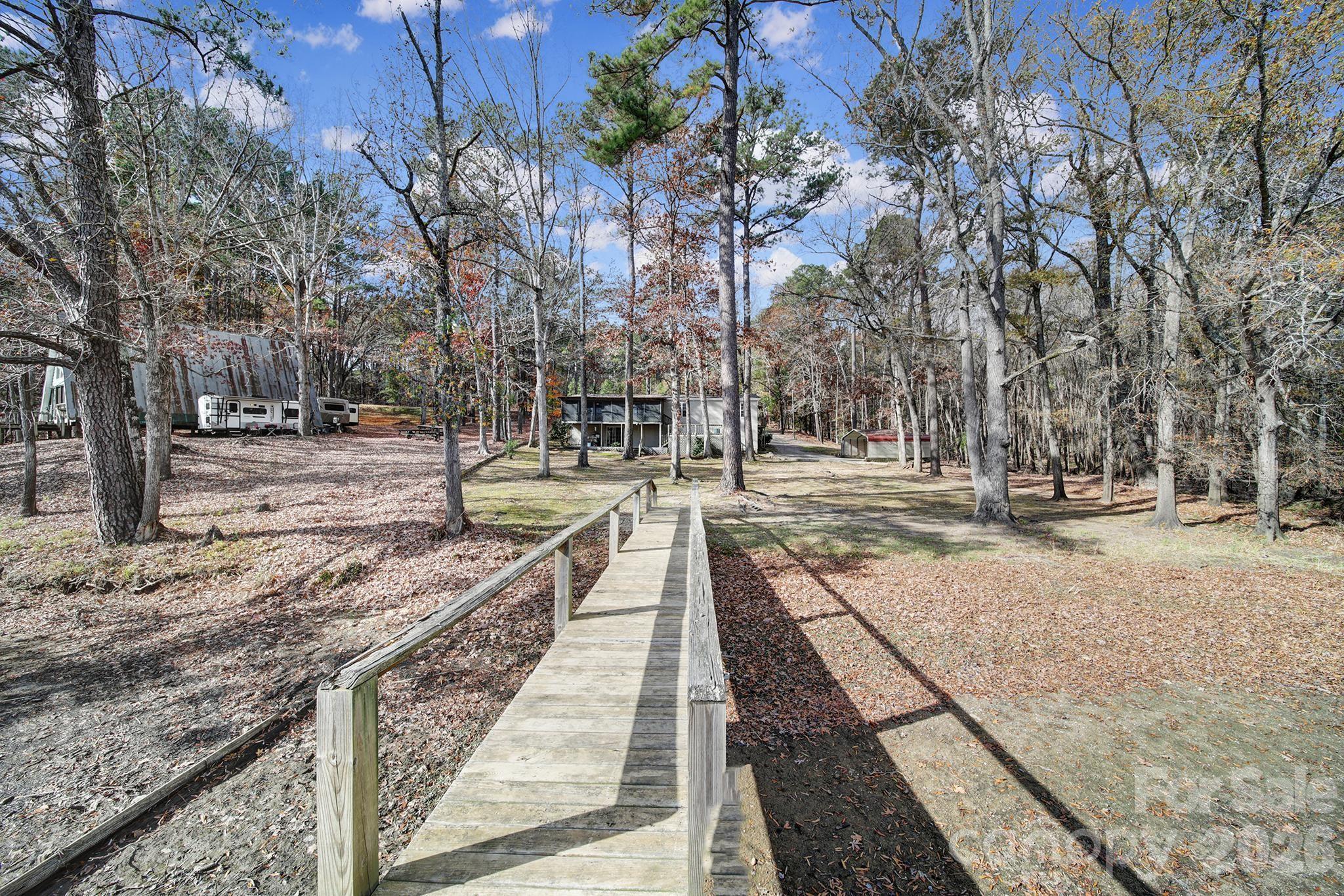 main property photo 34
