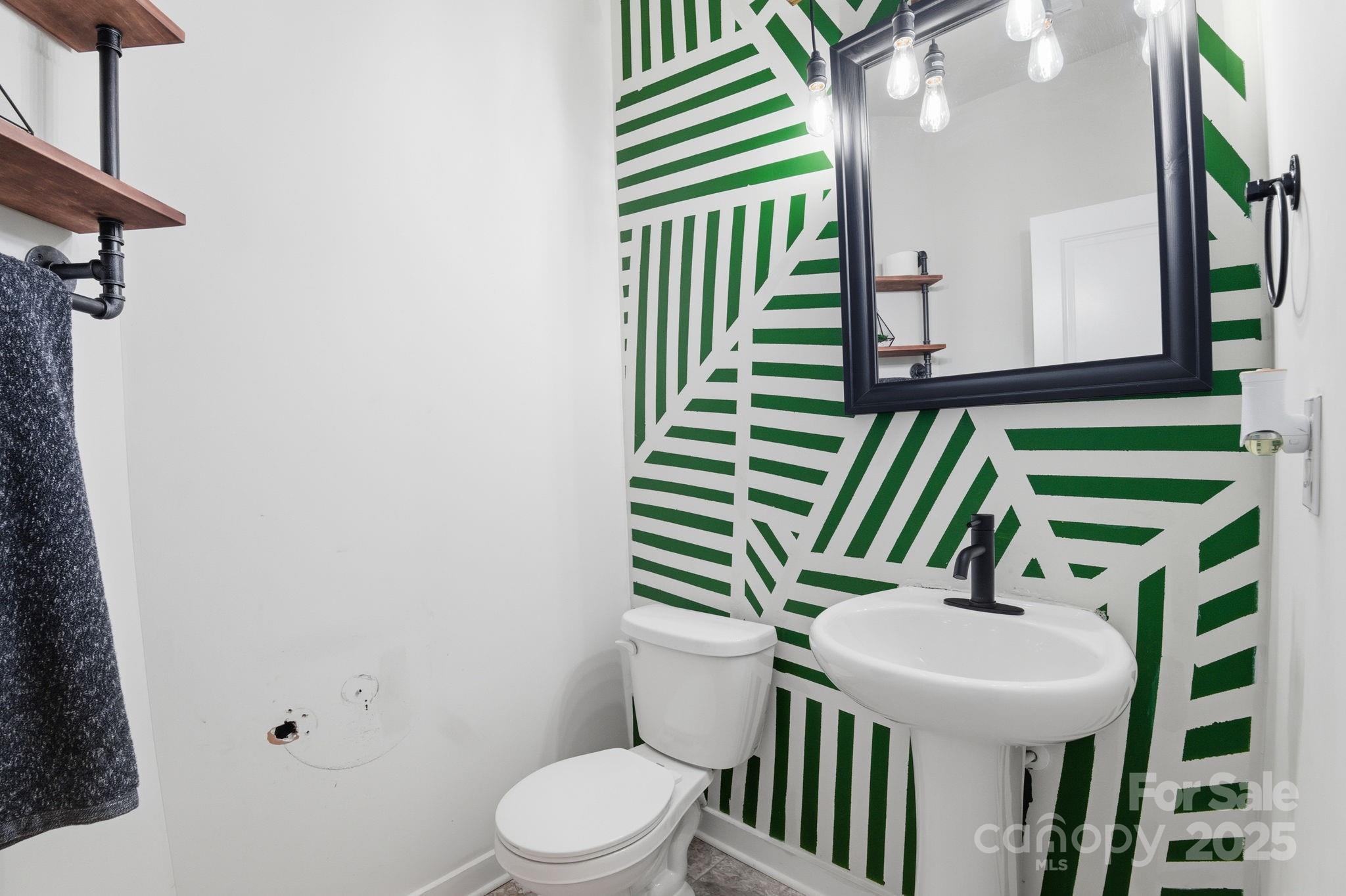 main property photo 13