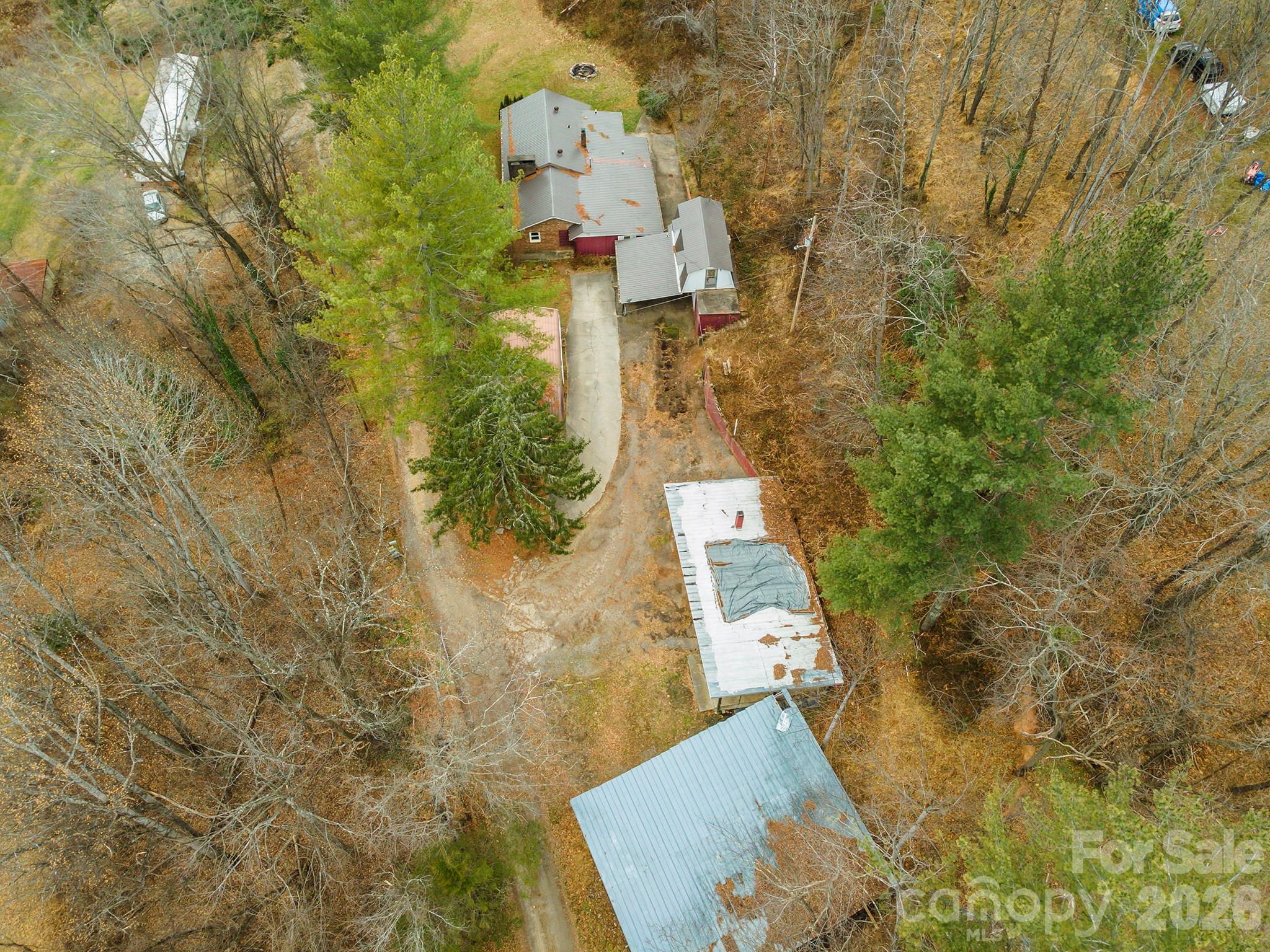 main property photo 24