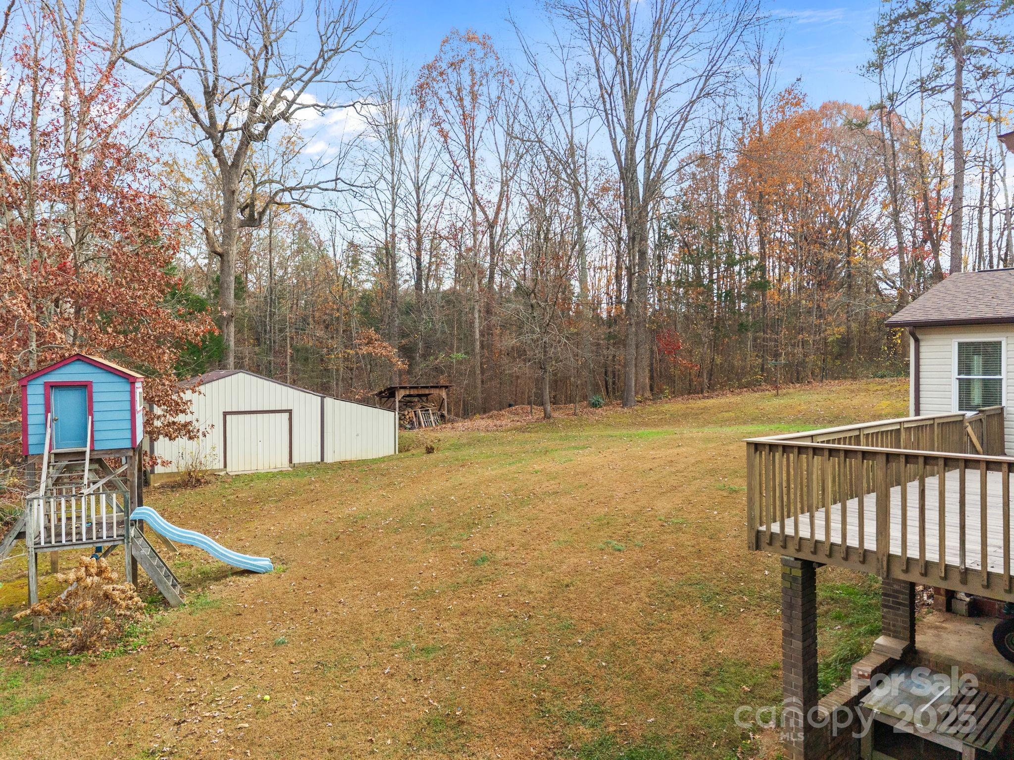 main property photo 36