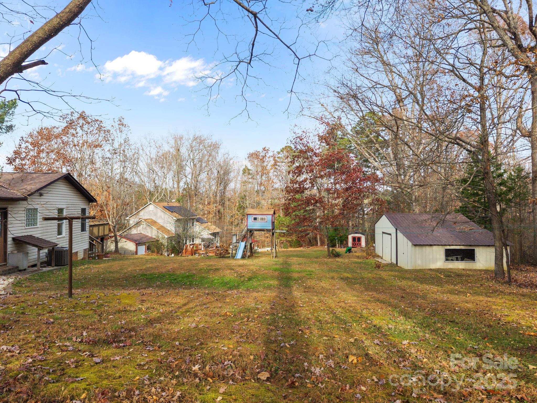main property photo 39