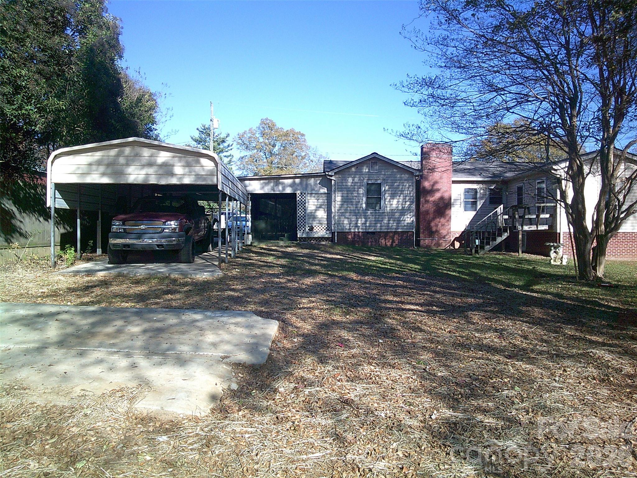 main property photo 36