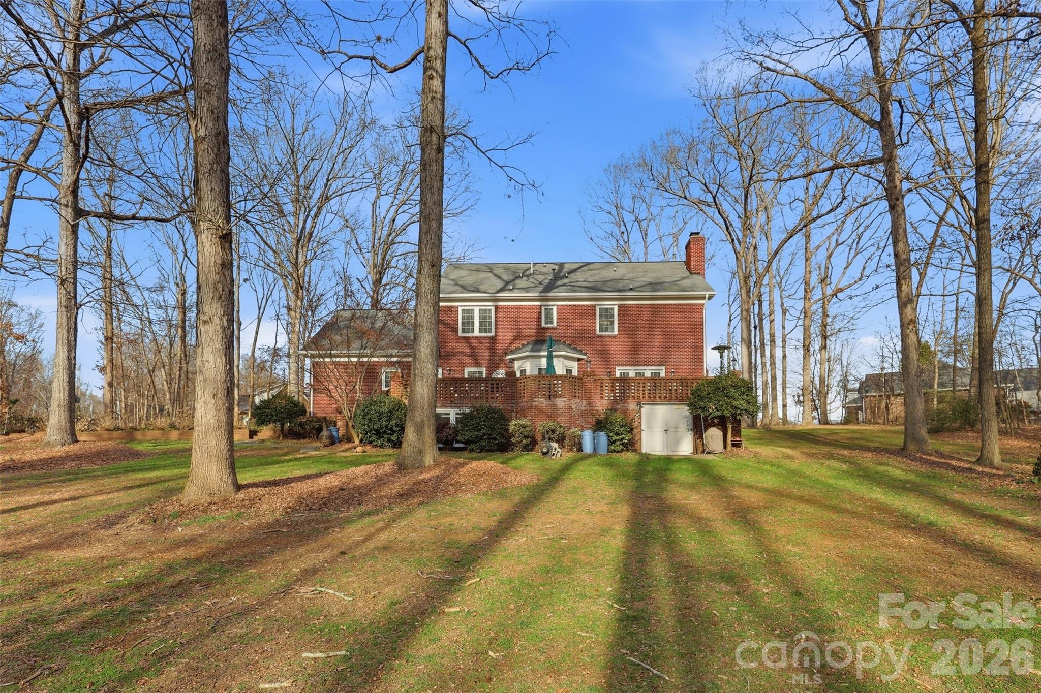 main property photo 34