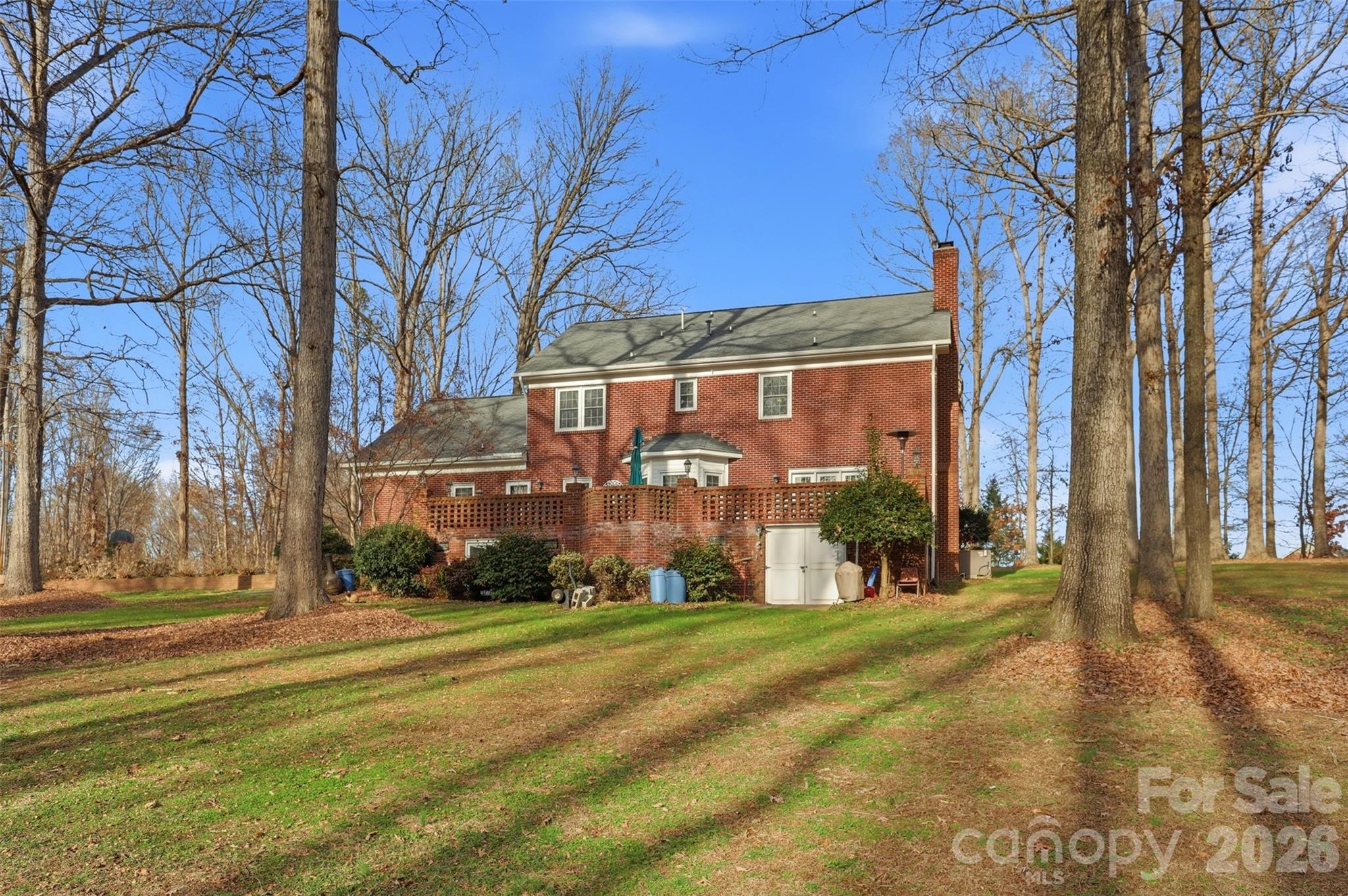 main property photo 35