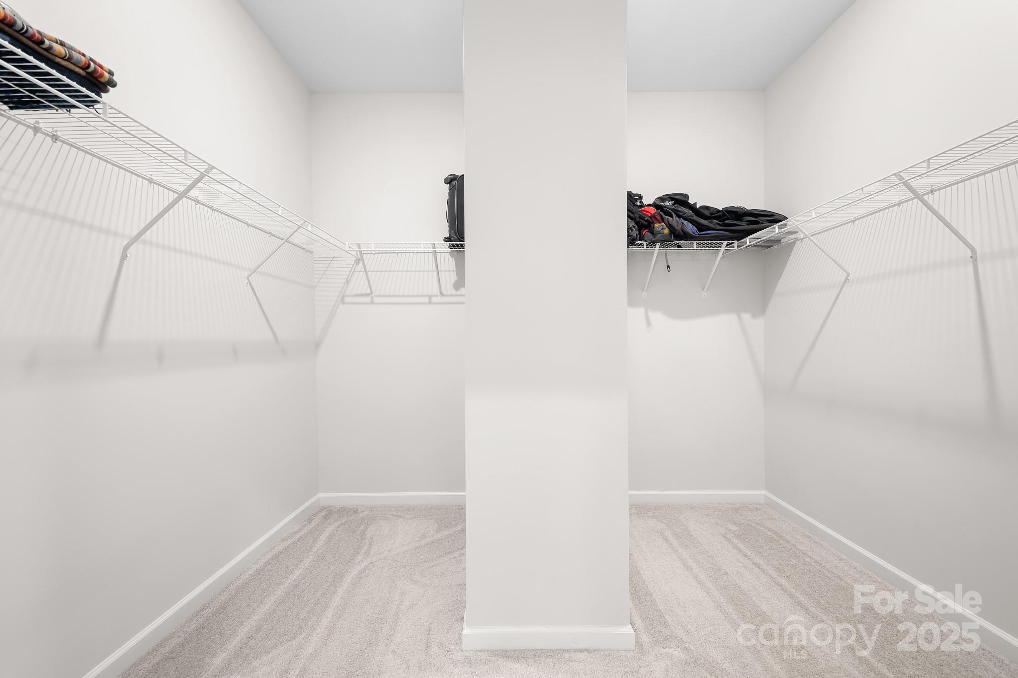 property viewer photo 23