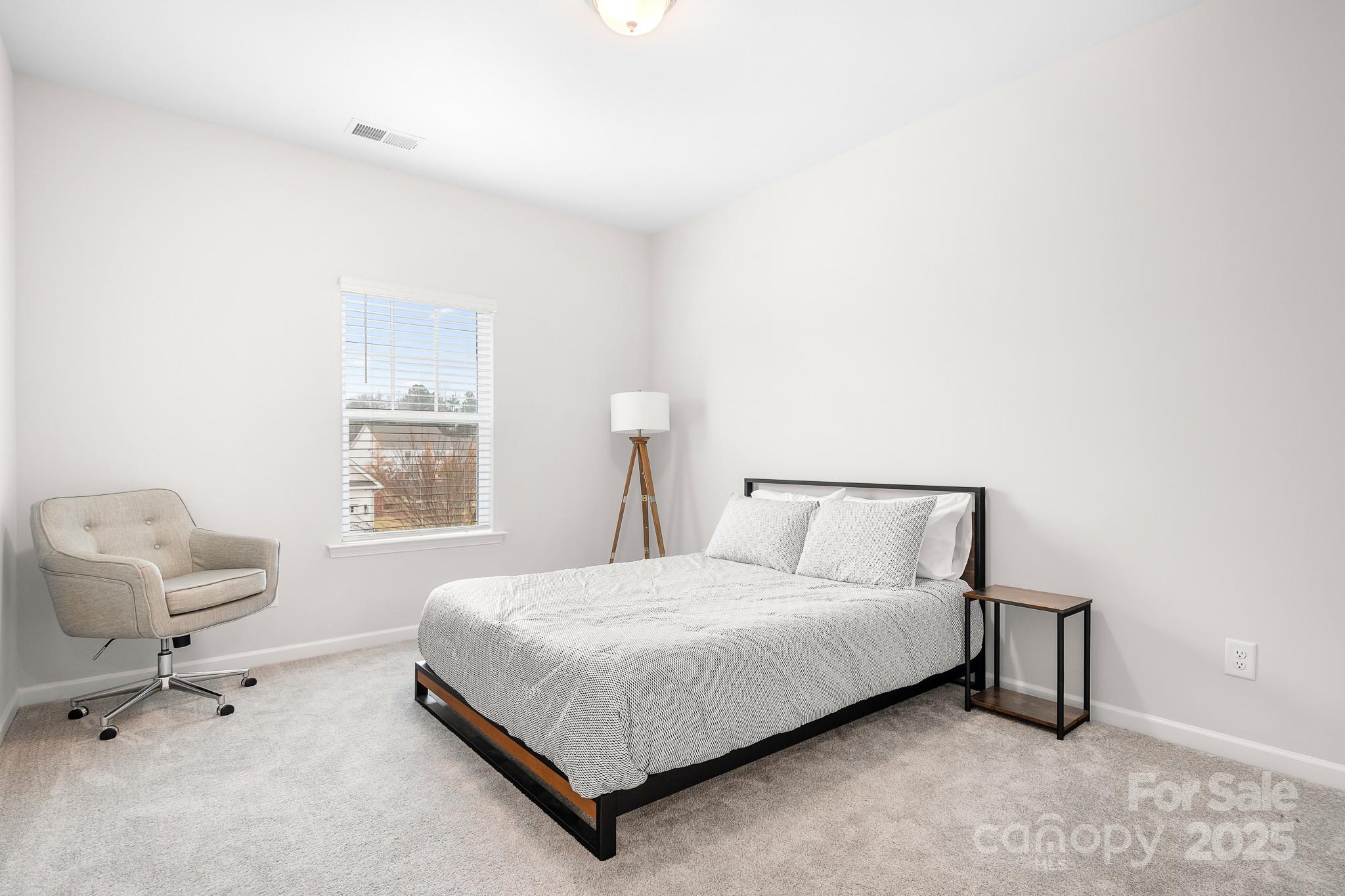 property viewer photo 24