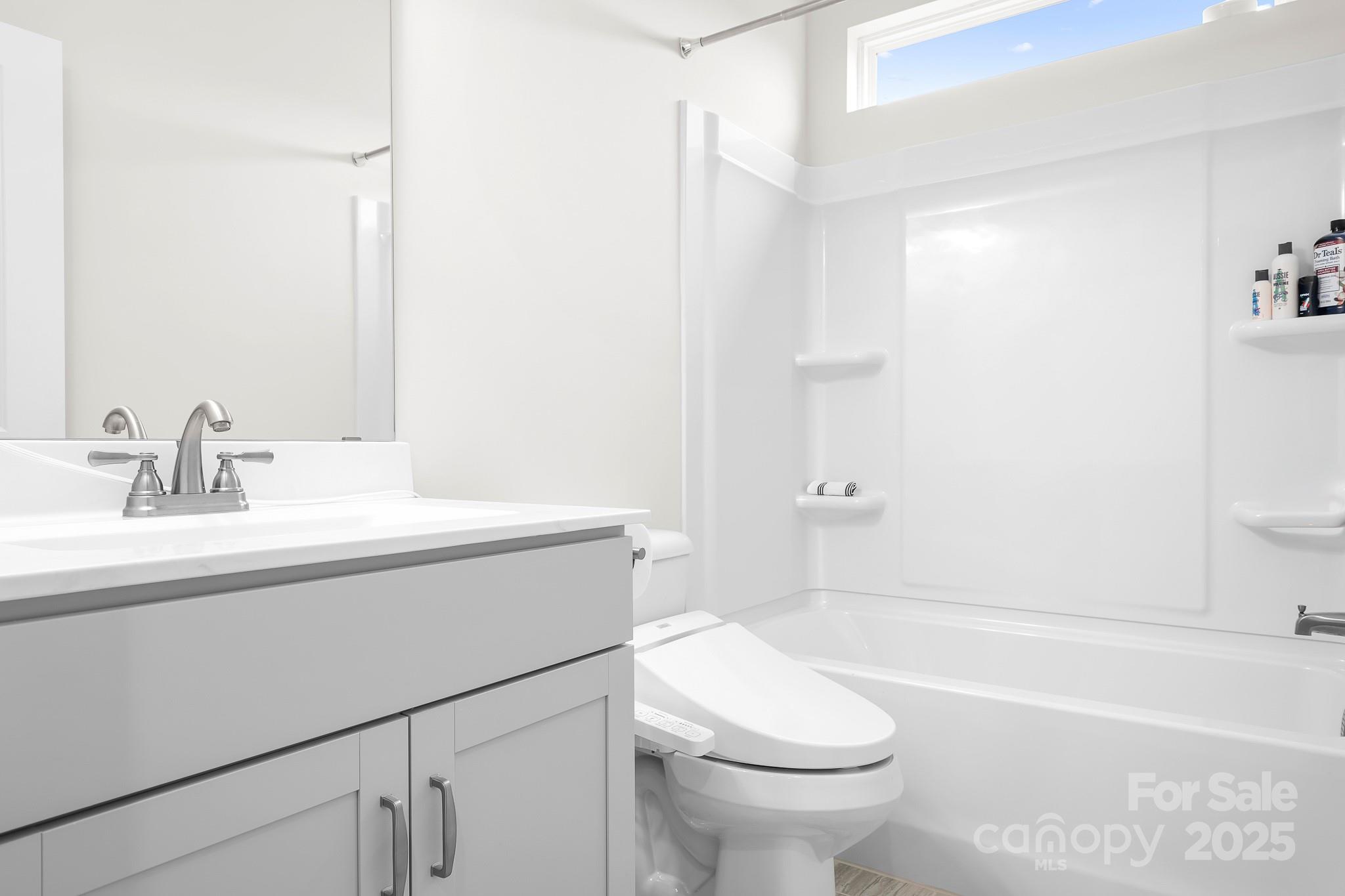 property viewer photo 25