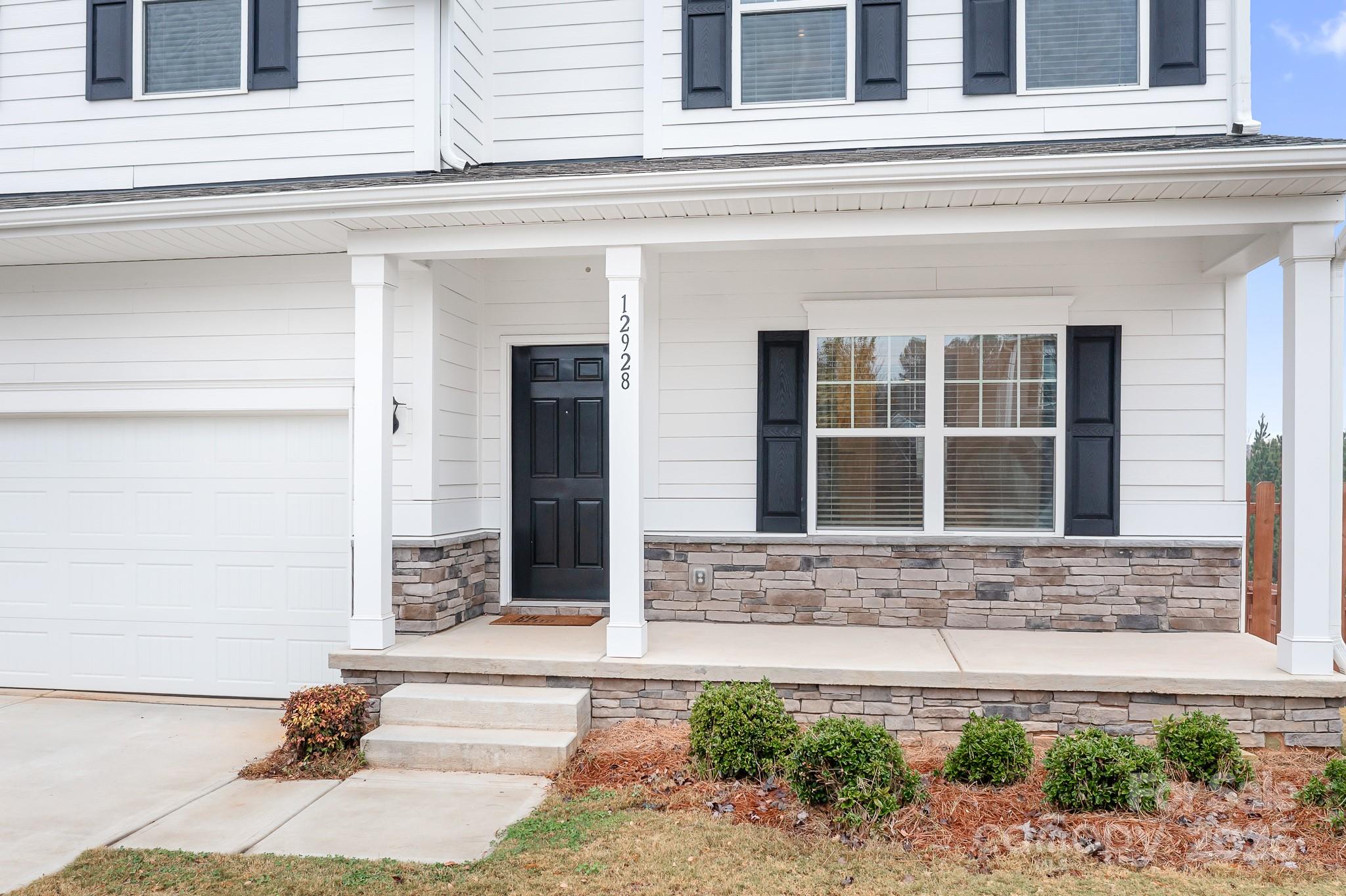 property viewer photo 3