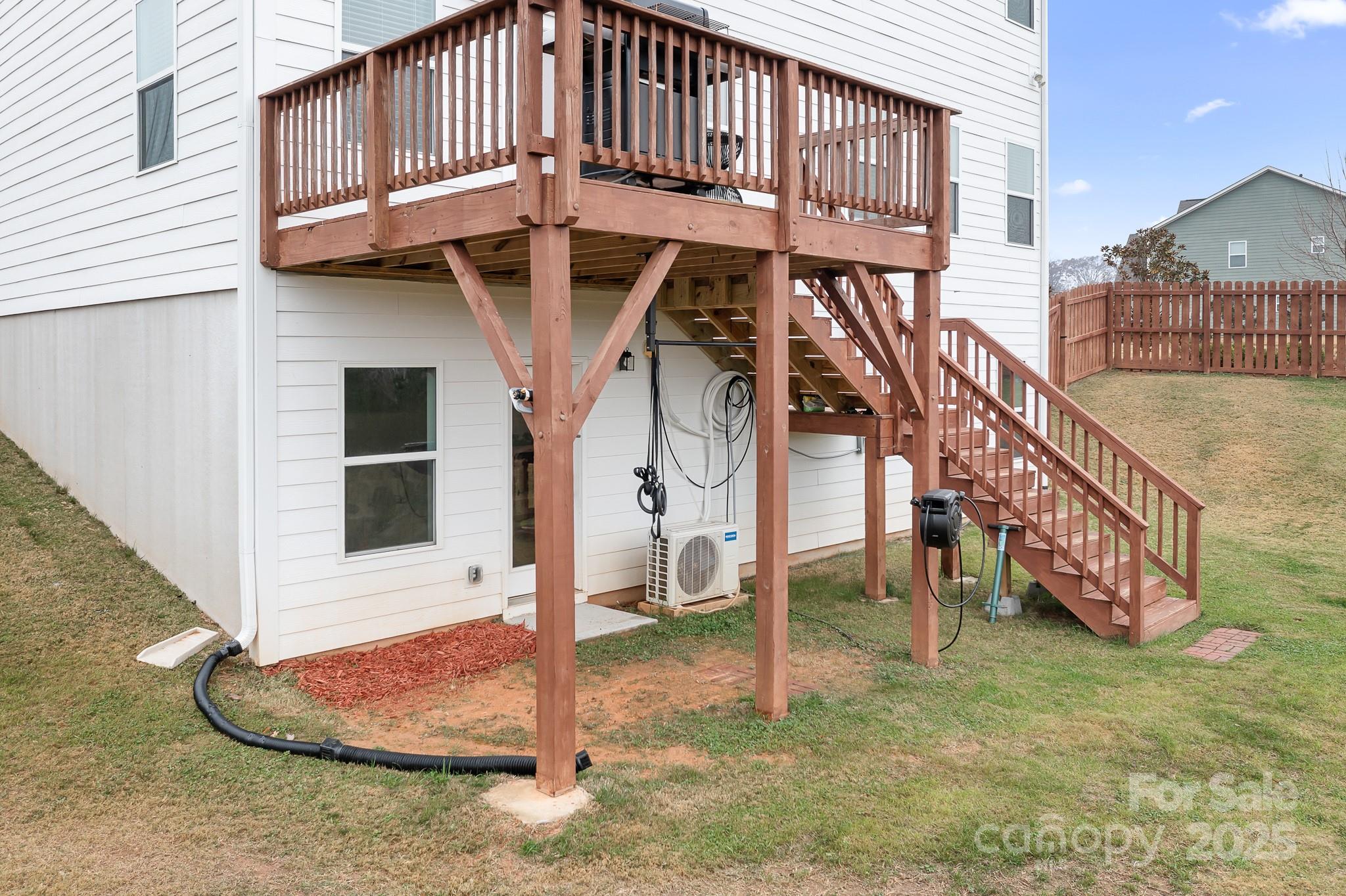 property viewer photo 37