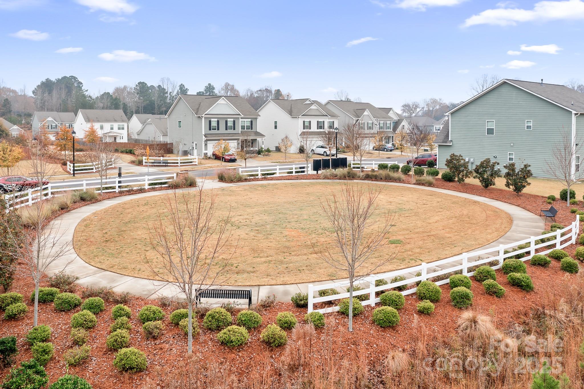 property viewer photo 41