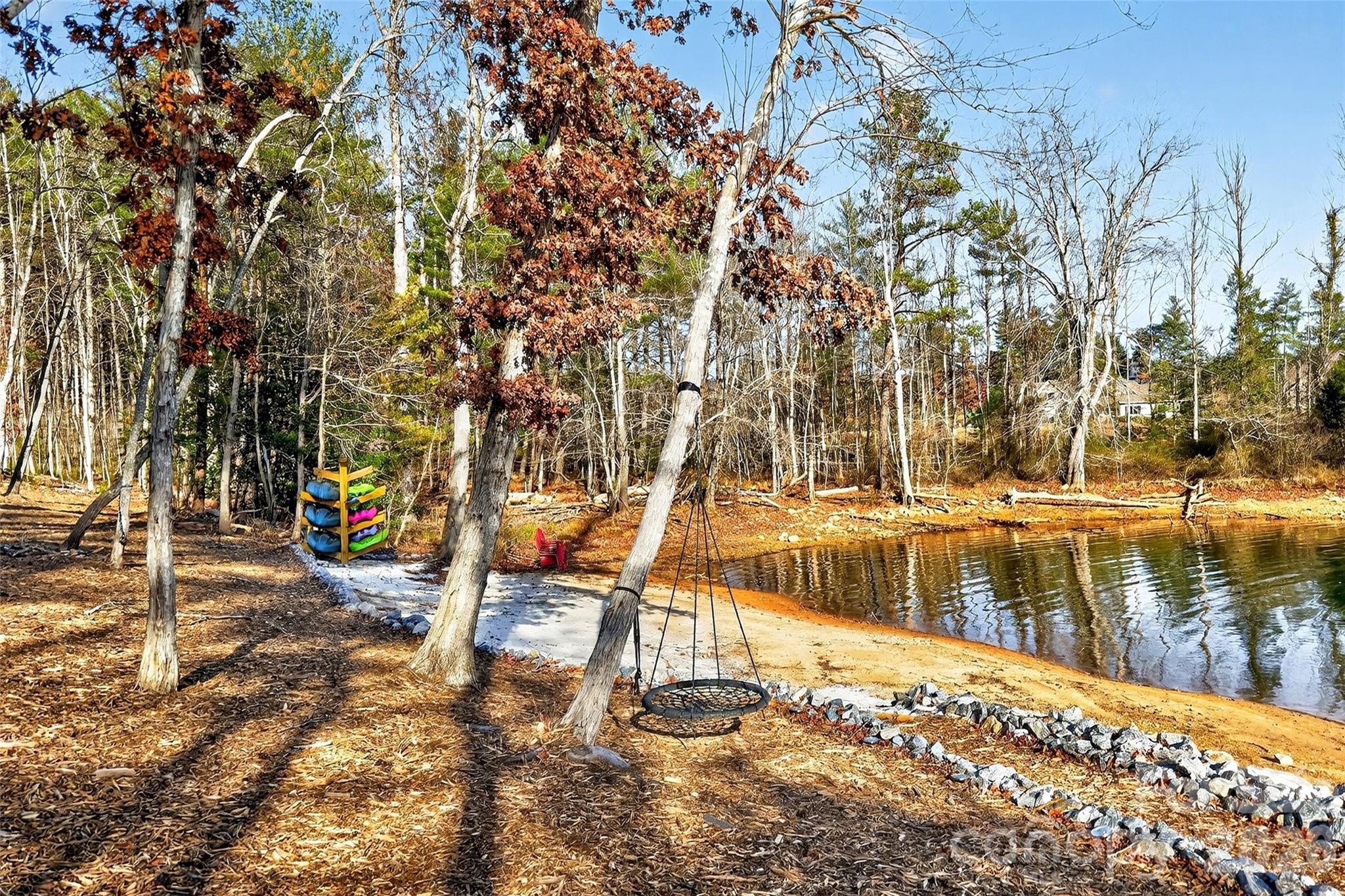 main property photo 12