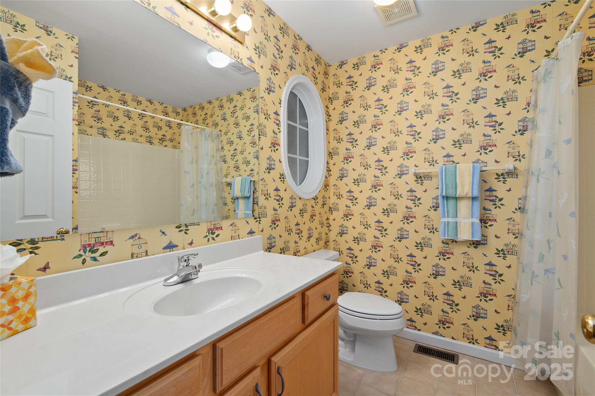 property viewer photo 13