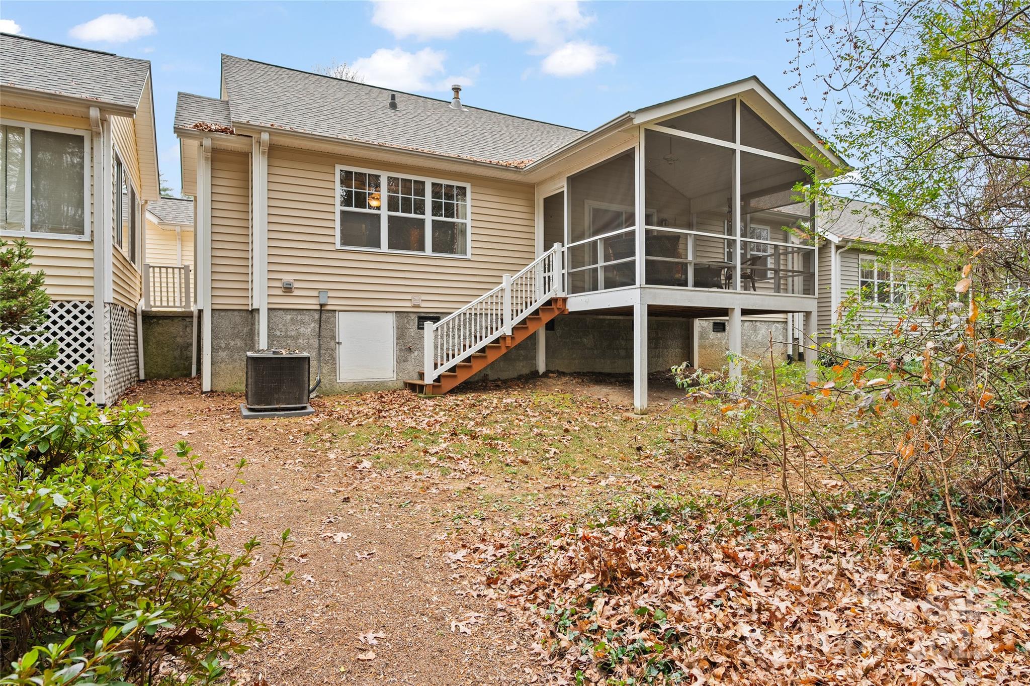 property viewer photo 18
