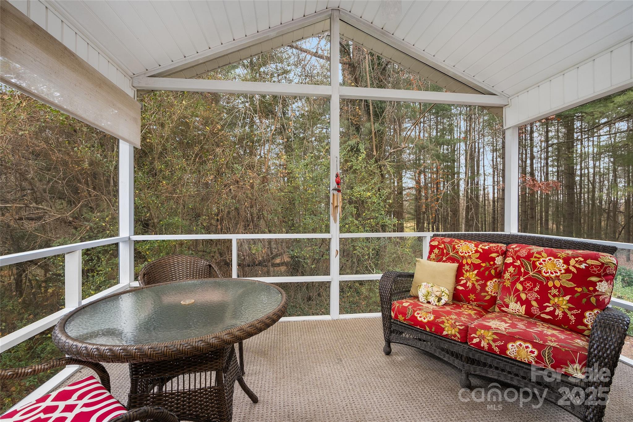 property viewer photo 2
