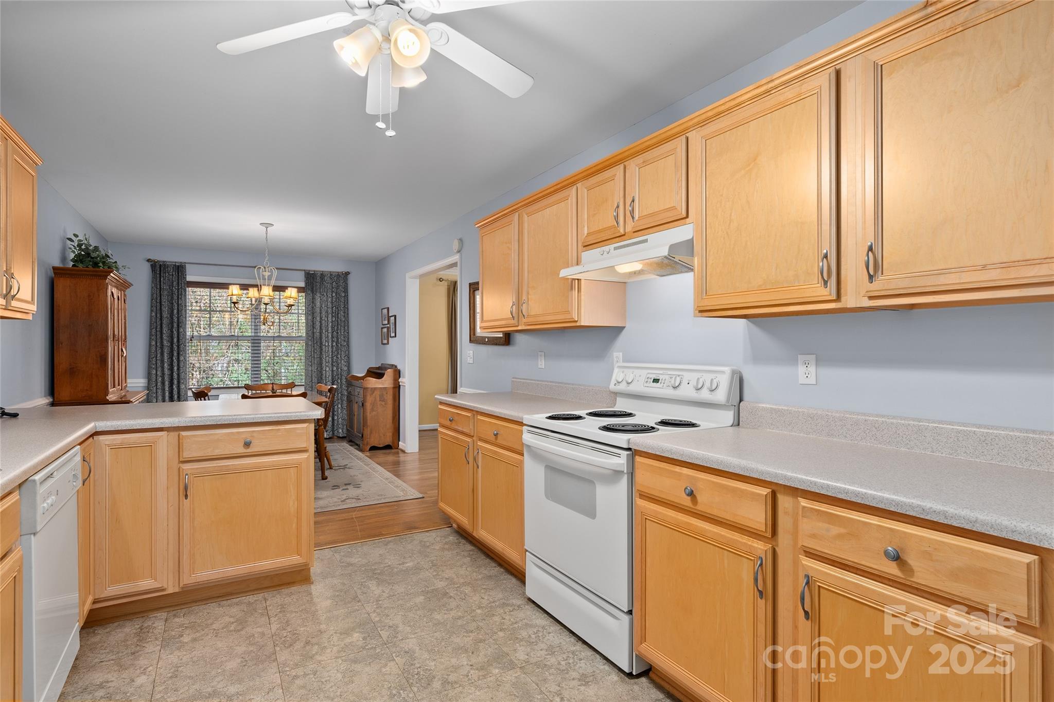 property viewer photo 7