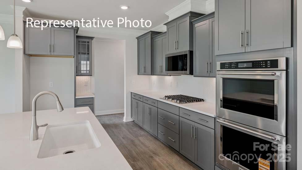 property viewer photo 12