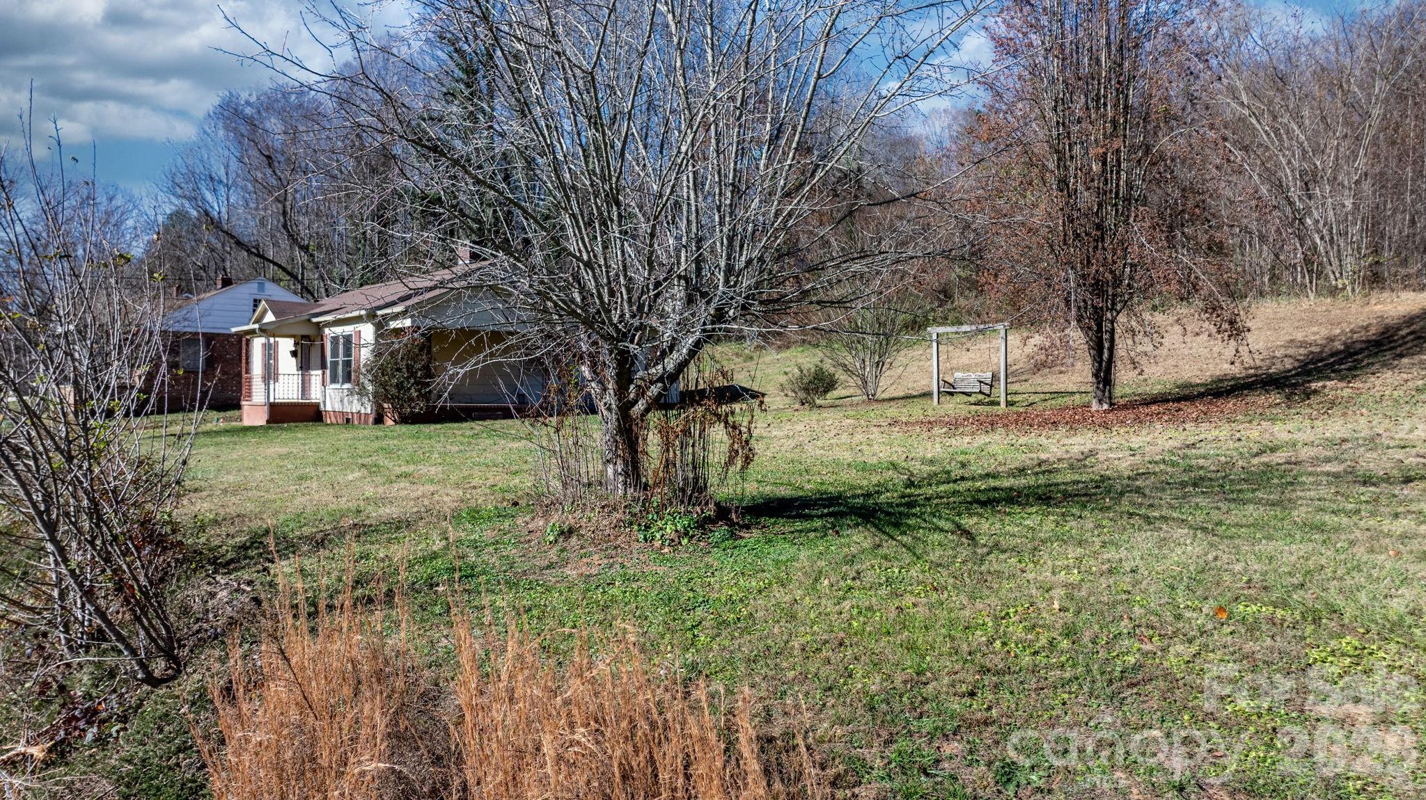 main property photo 14