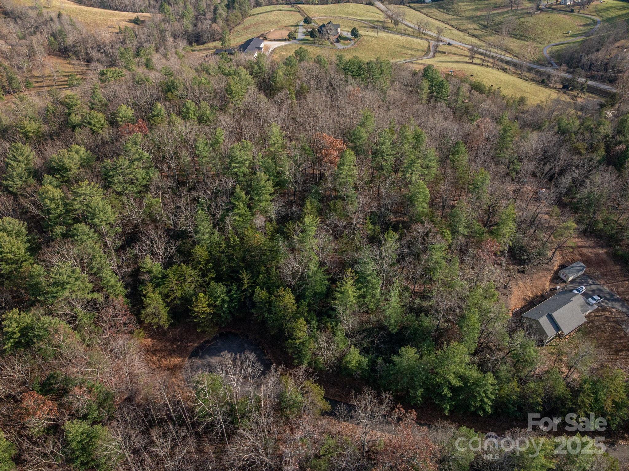 main property photo 13