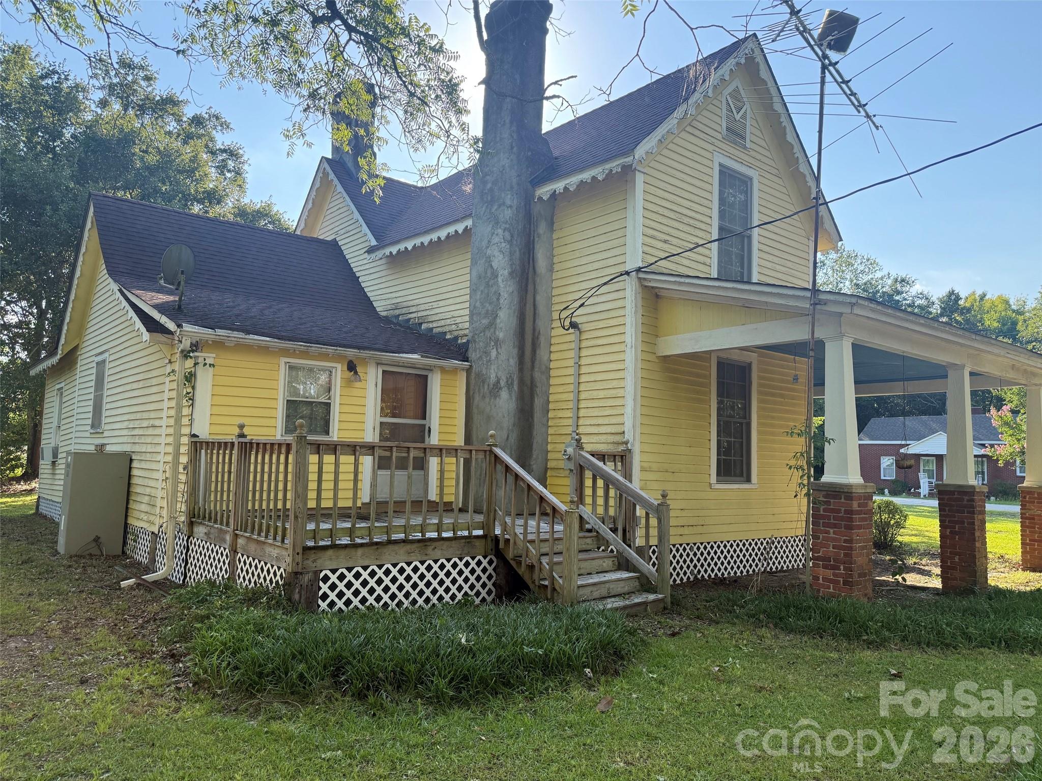 main property photo 3