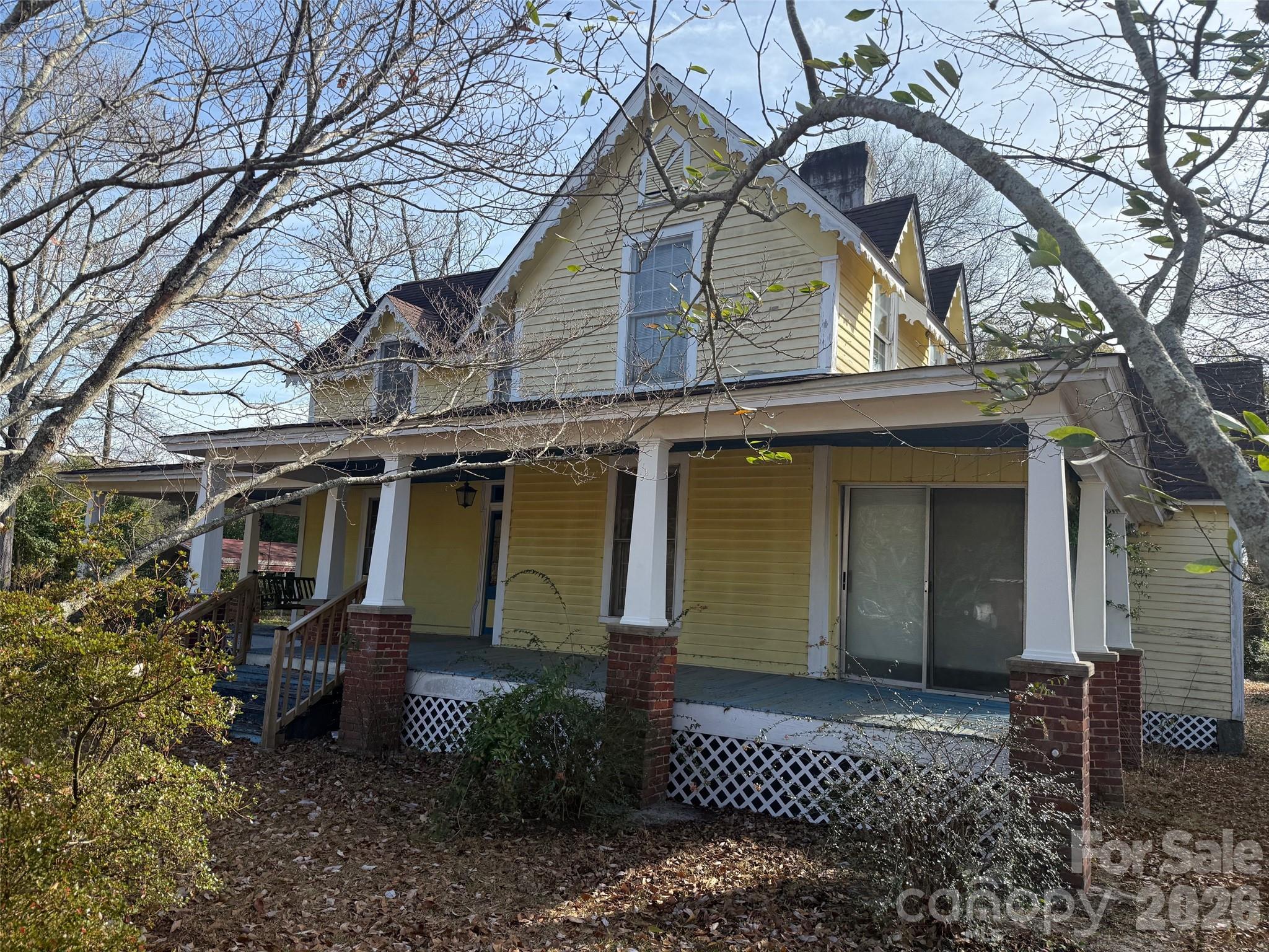 main property photo 5