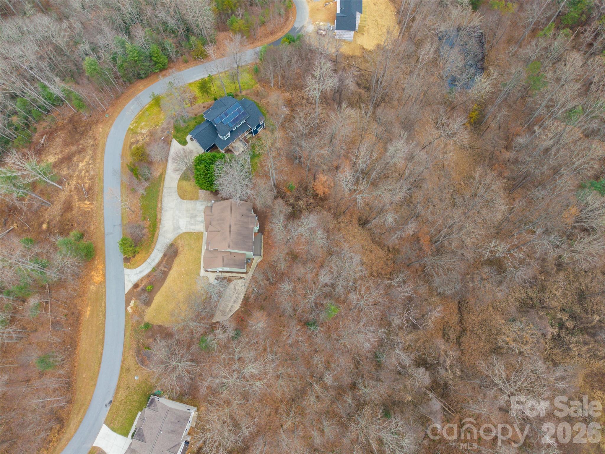 main property photo 32
