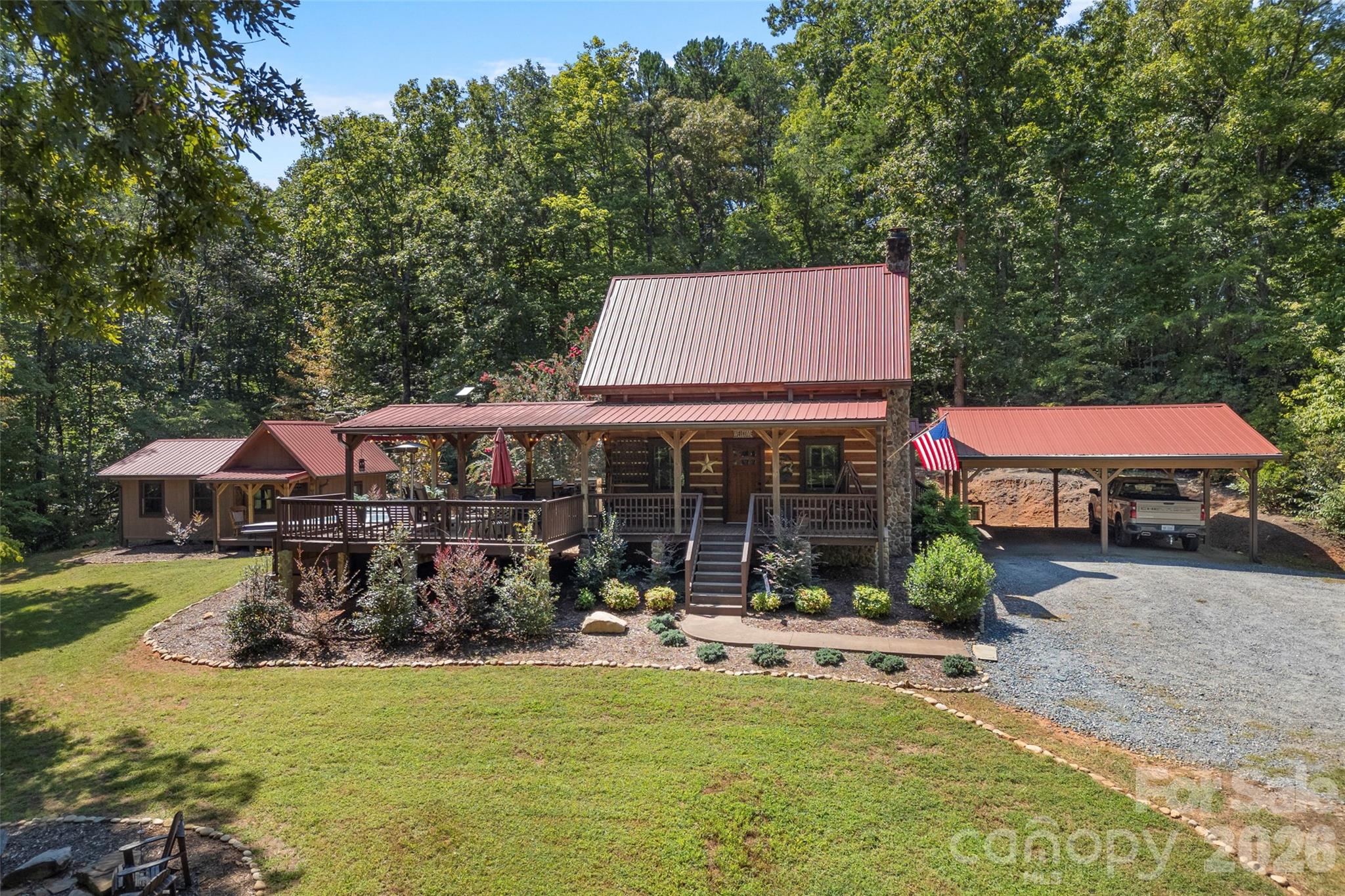 main property photo 2