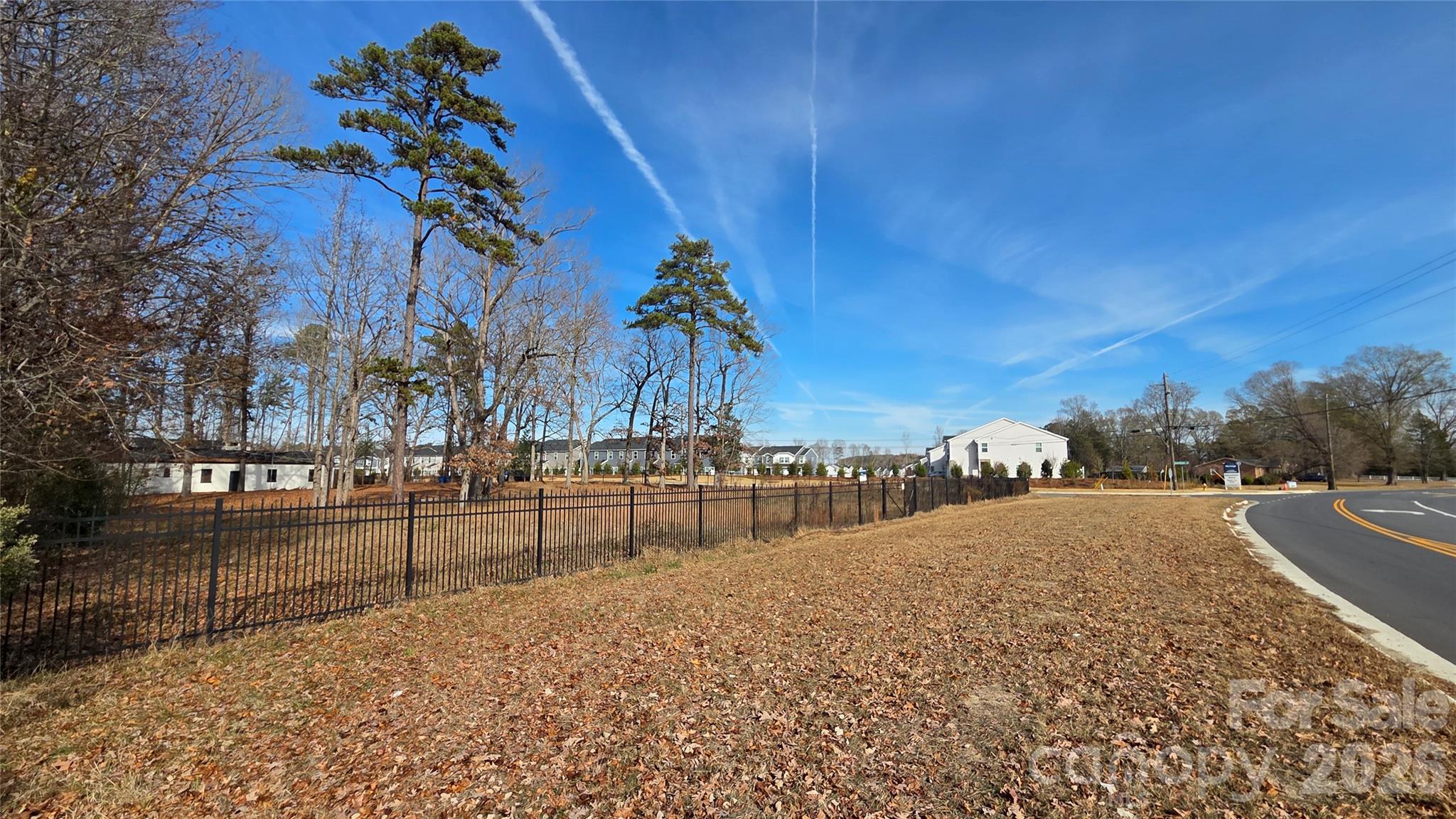 main property photo 19