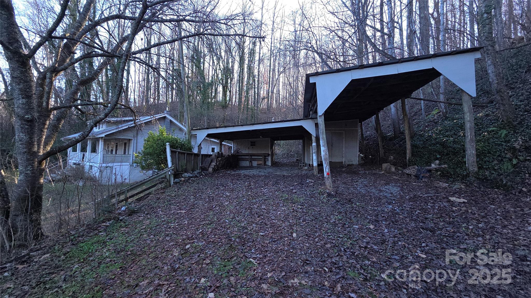 property viewer photo 17