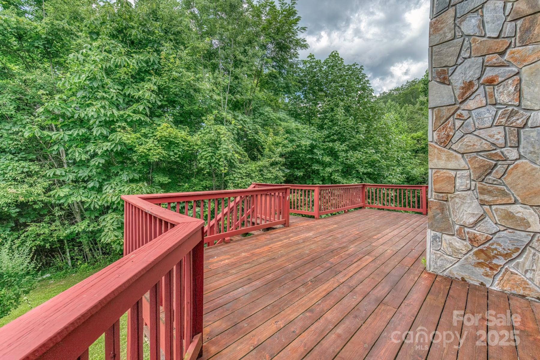 main property photo 25