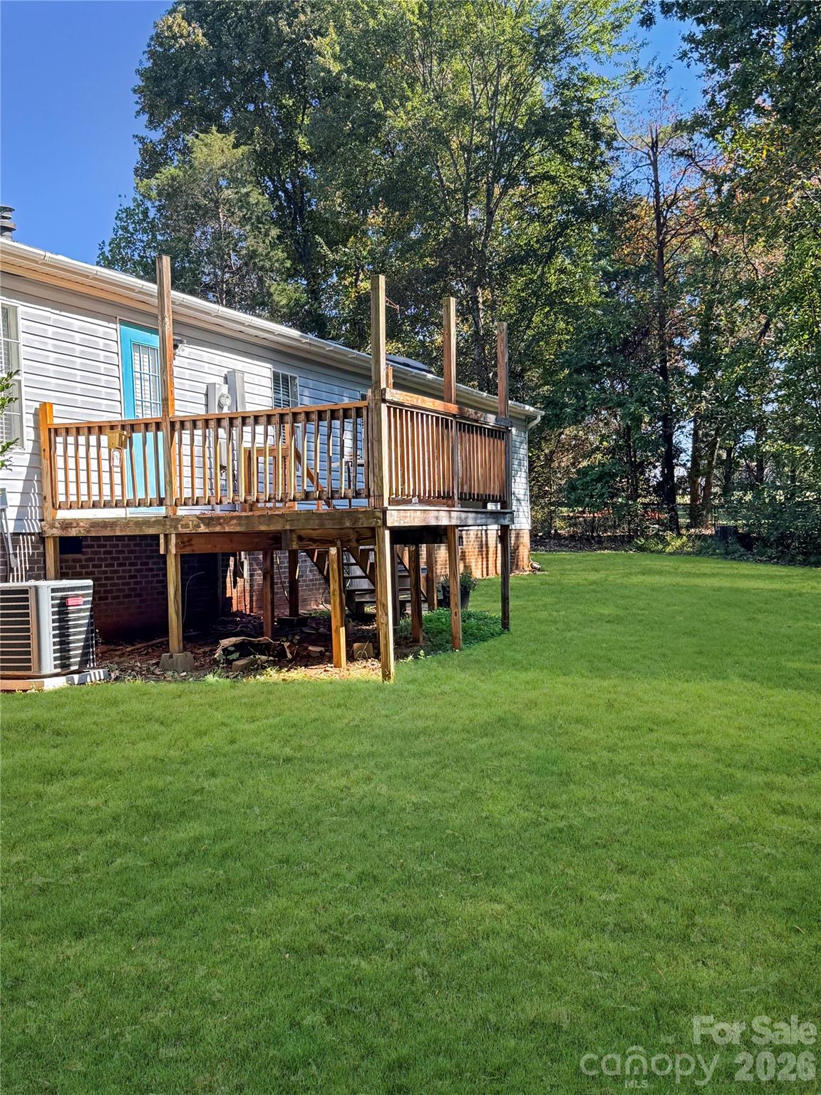 main property photo 6