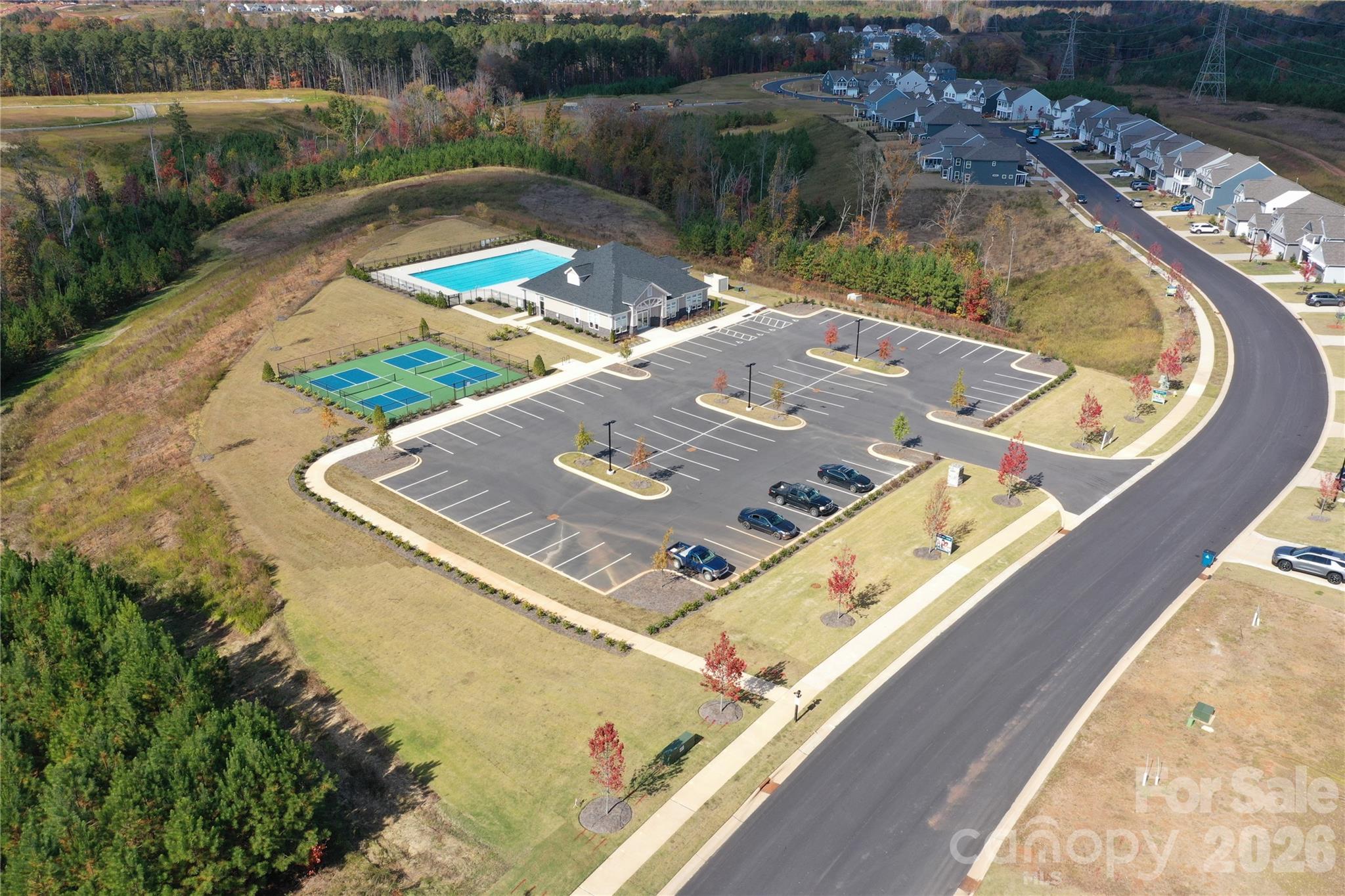 main property photo 25