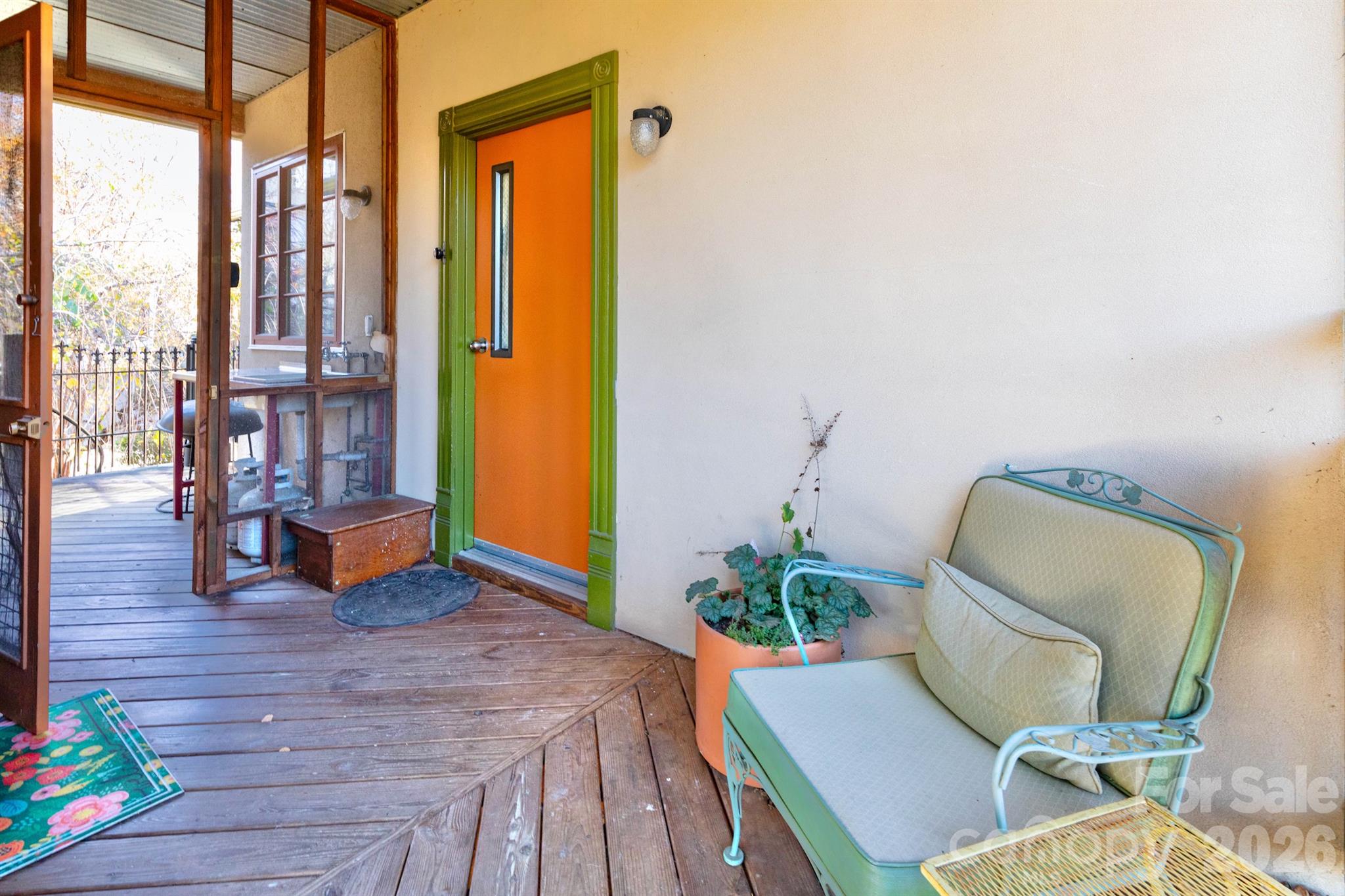 main property photo 19