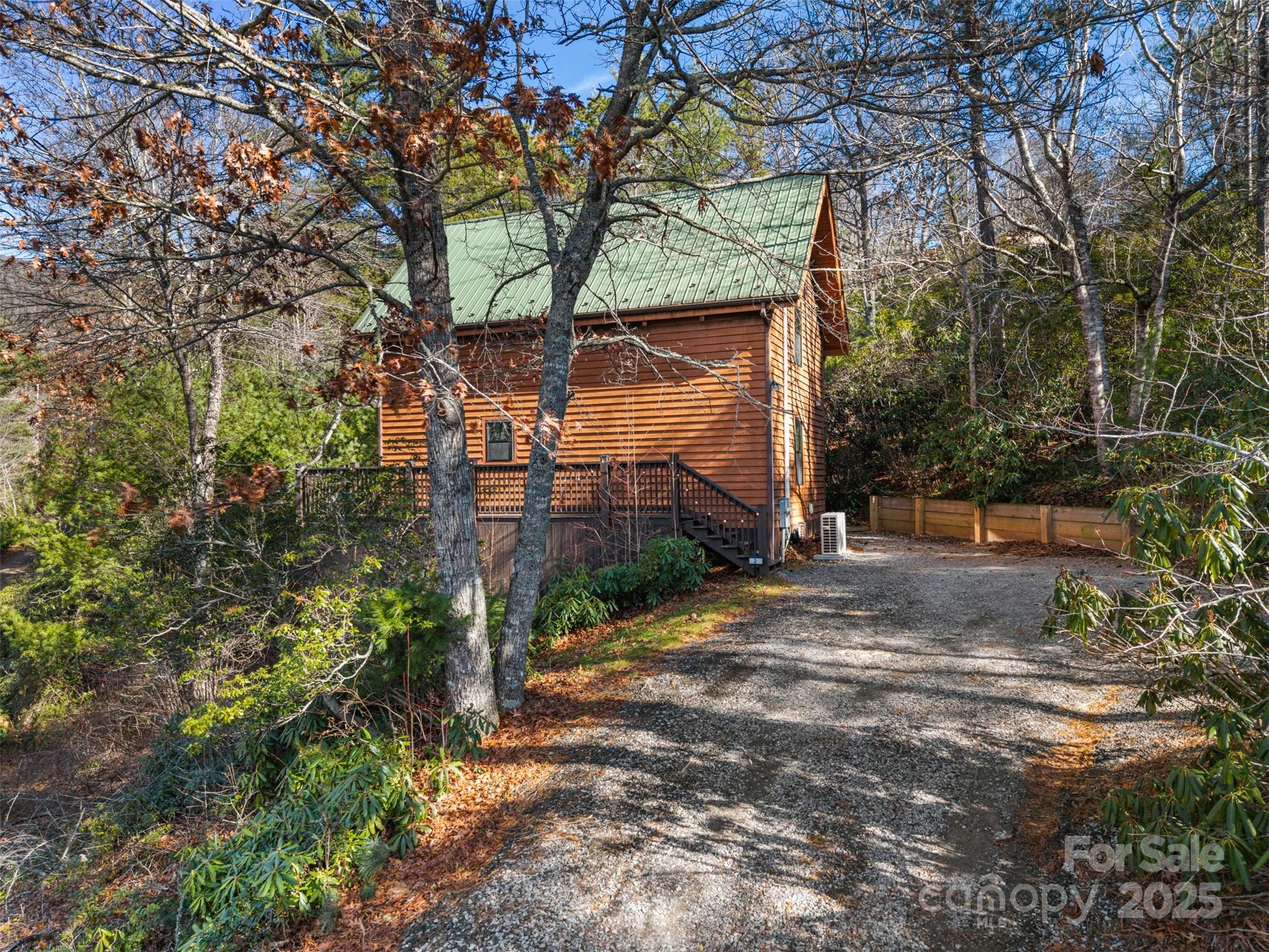 main property photo 27