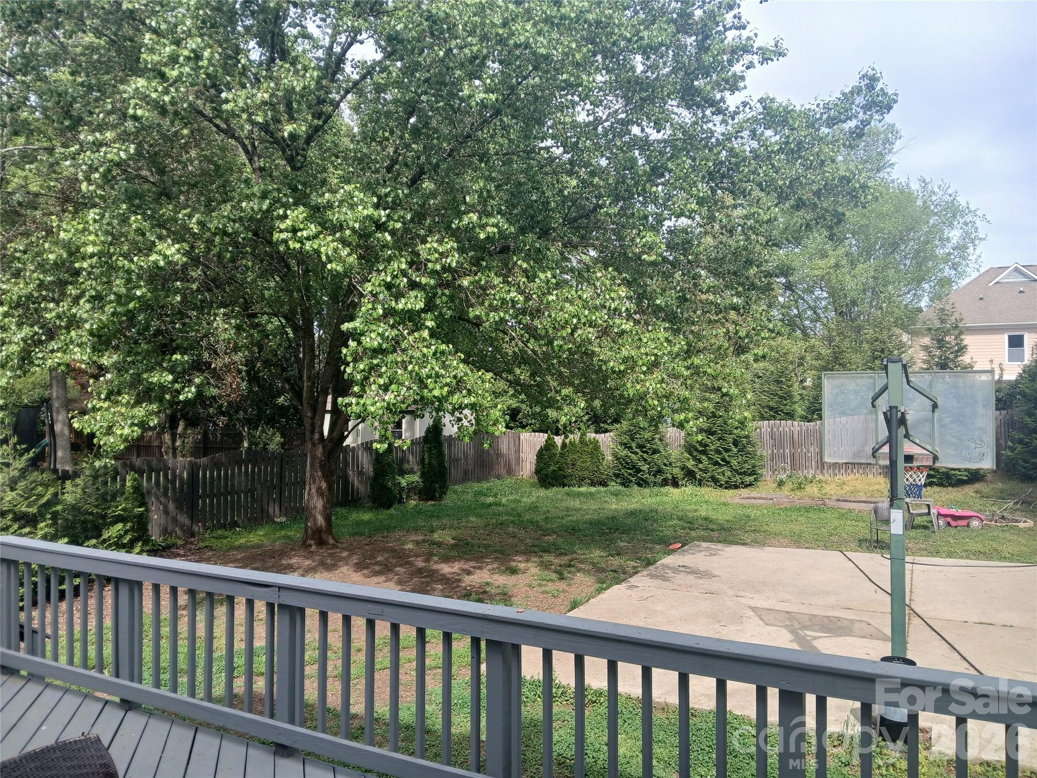 main property photo 41
