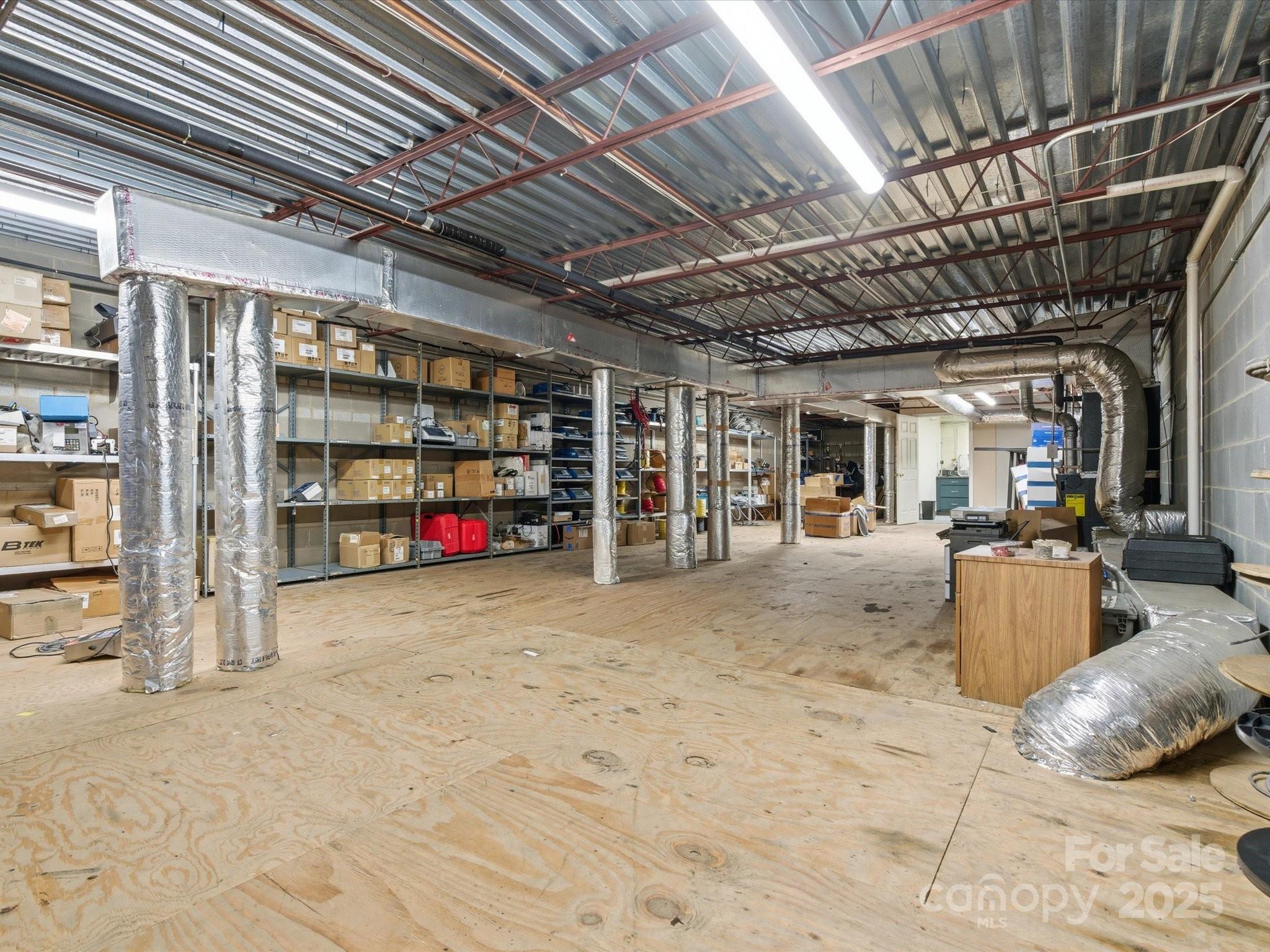 property viewer photo 24