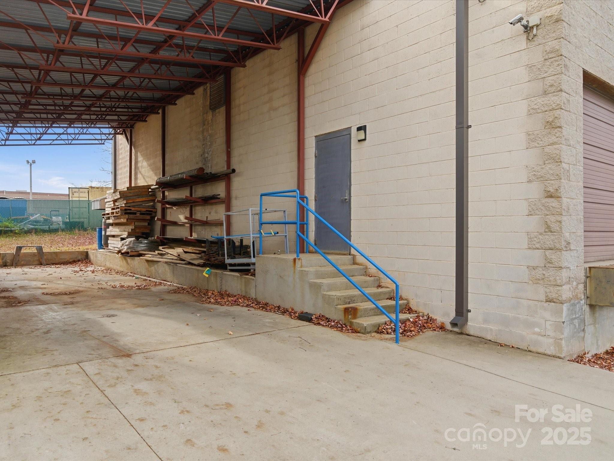 property viewer photo 33