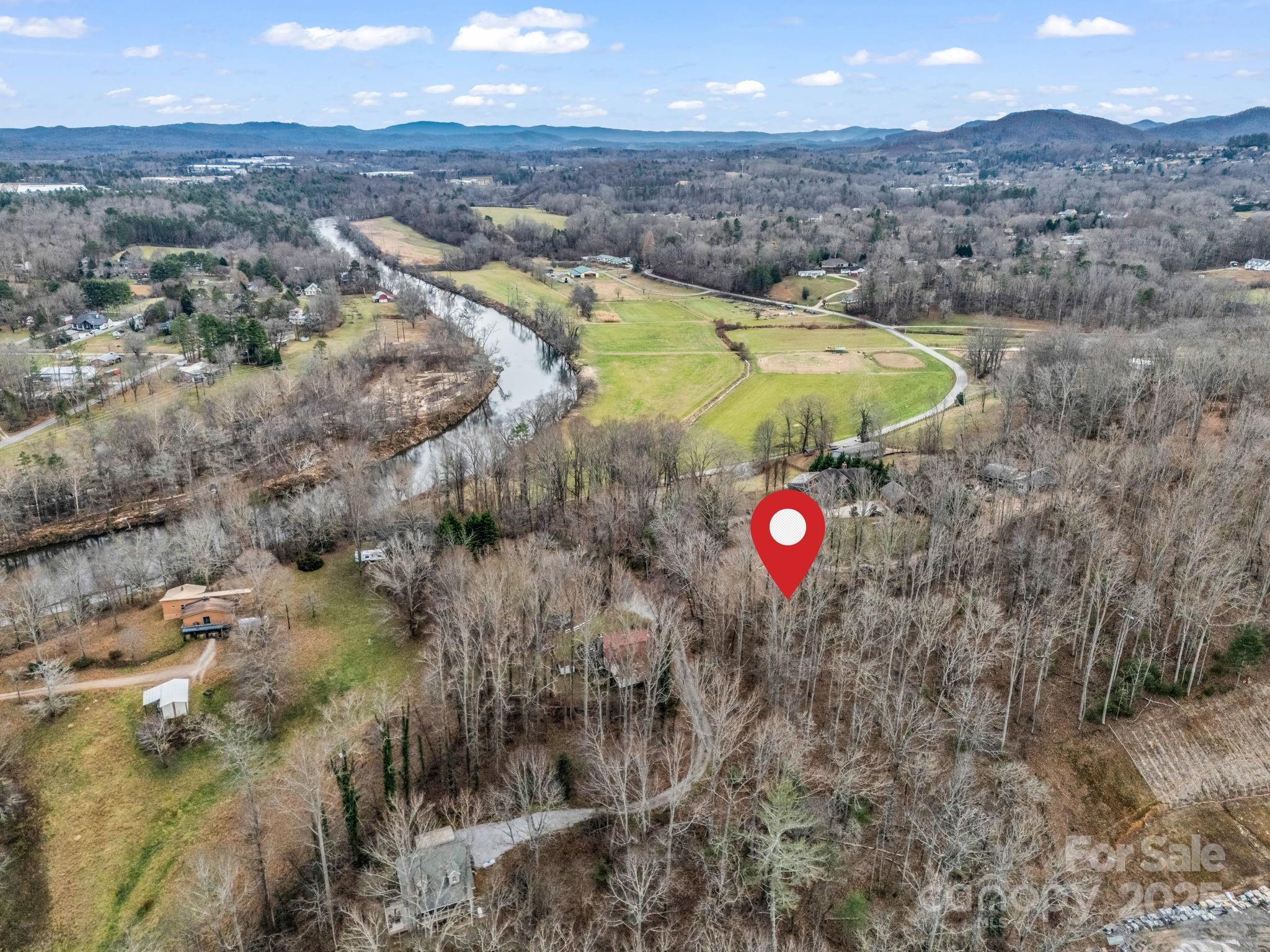main property photo 5