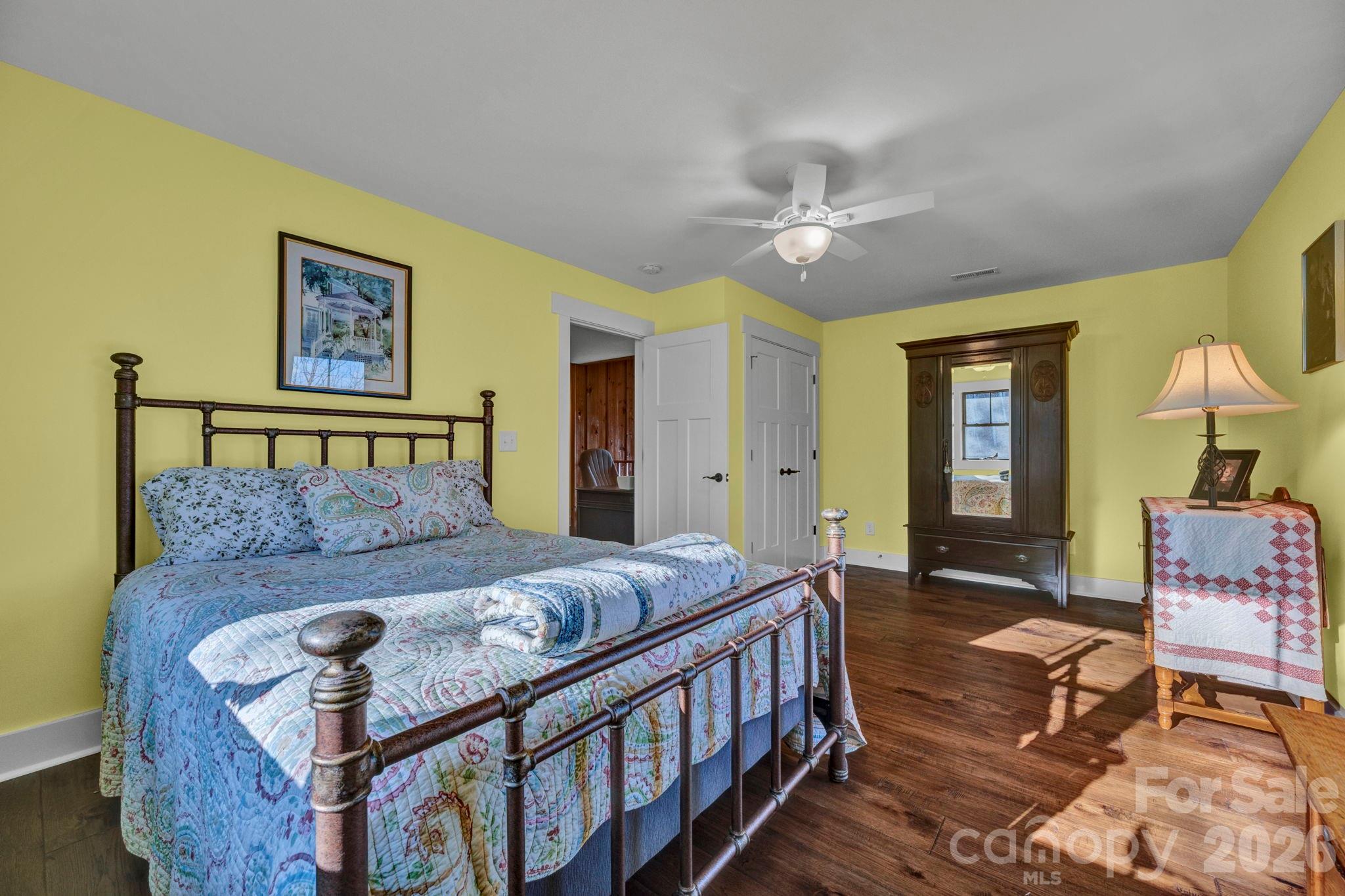 main property photo 22