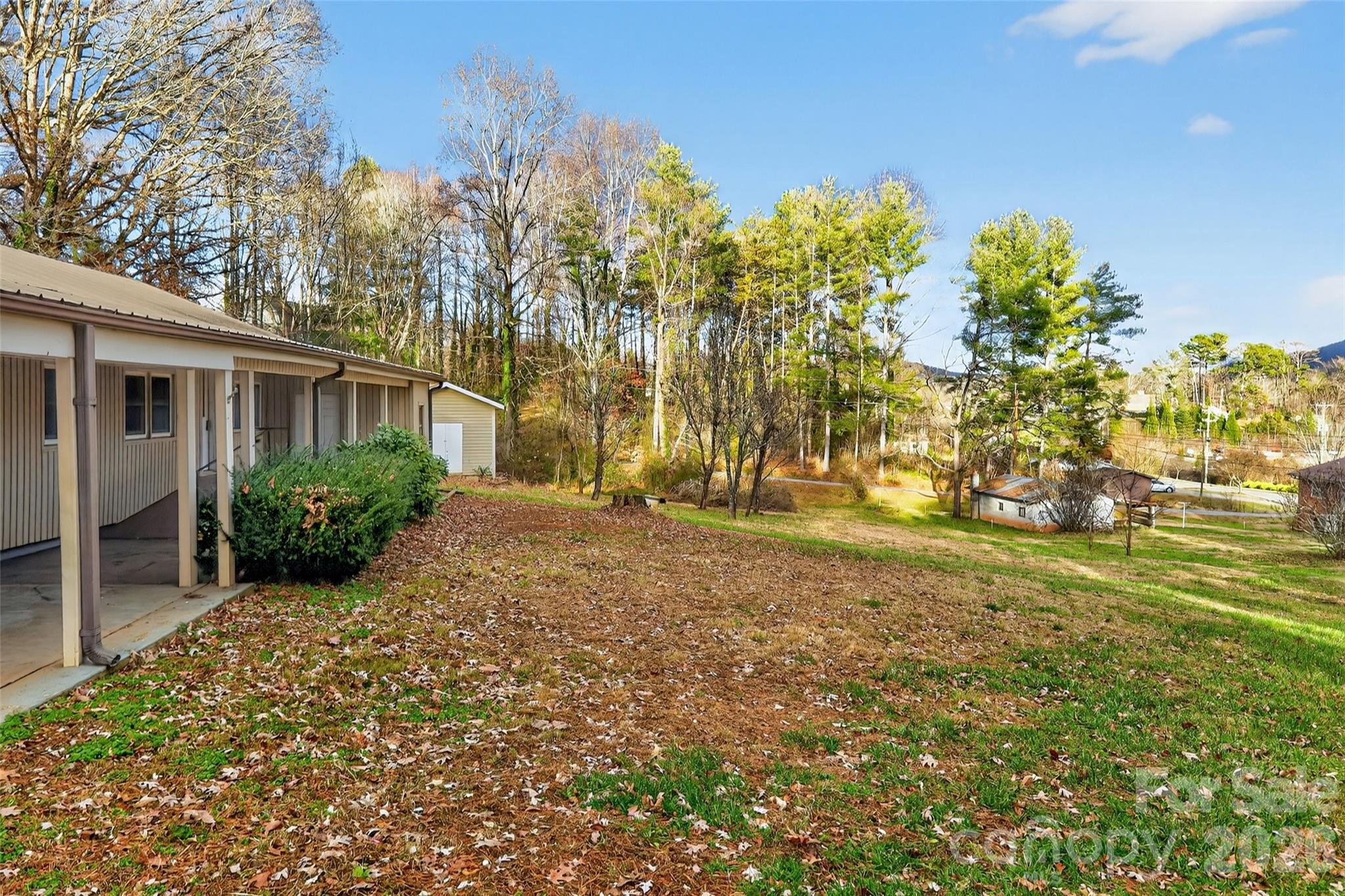 main property photo 27