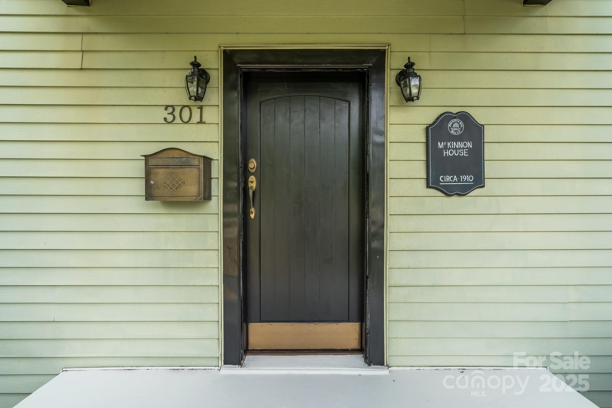 main property photo 38
