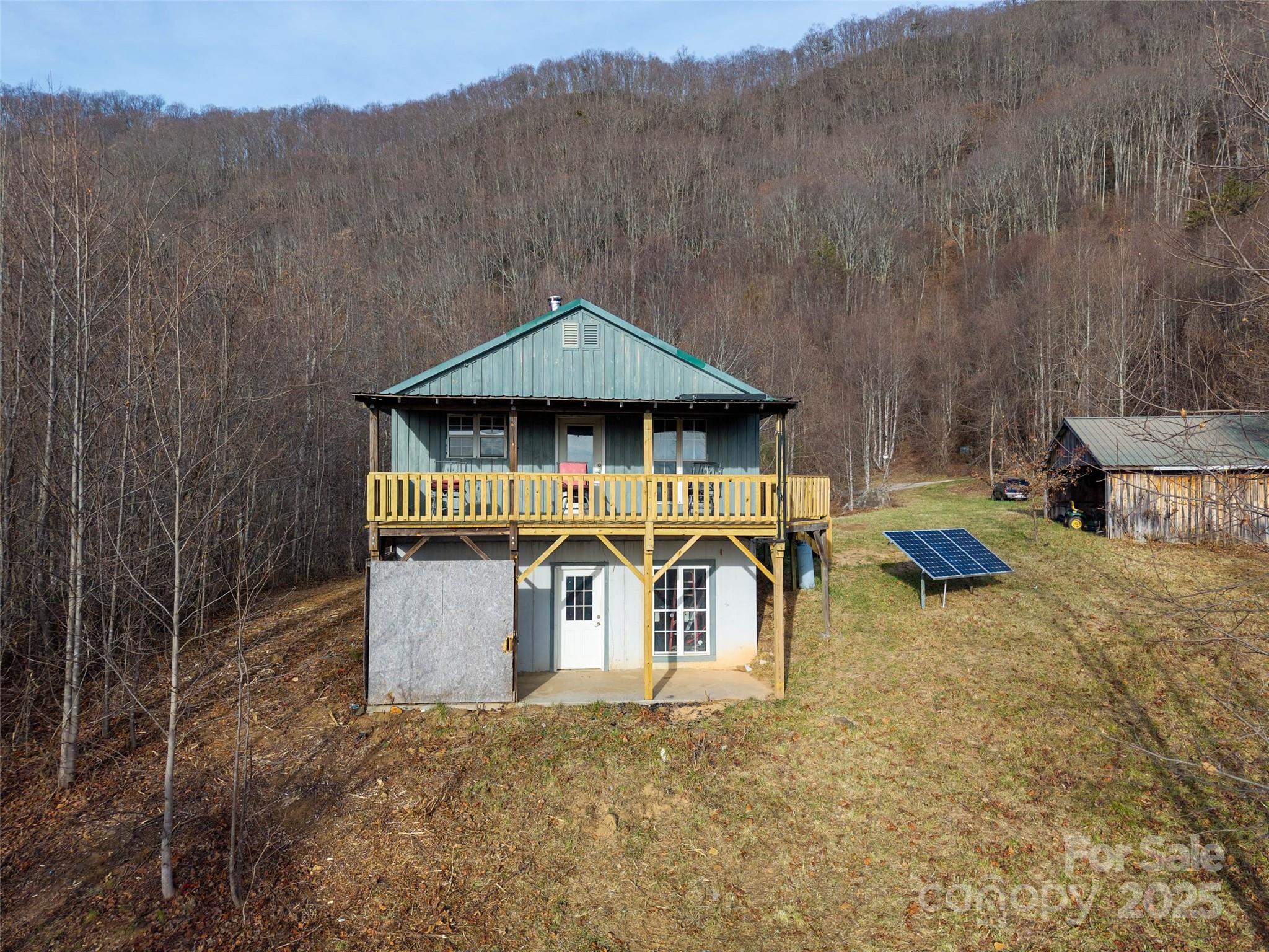 main property photo 23