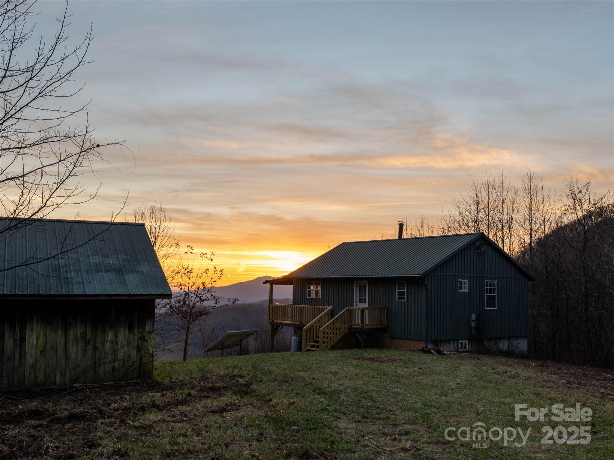 main property photo 37