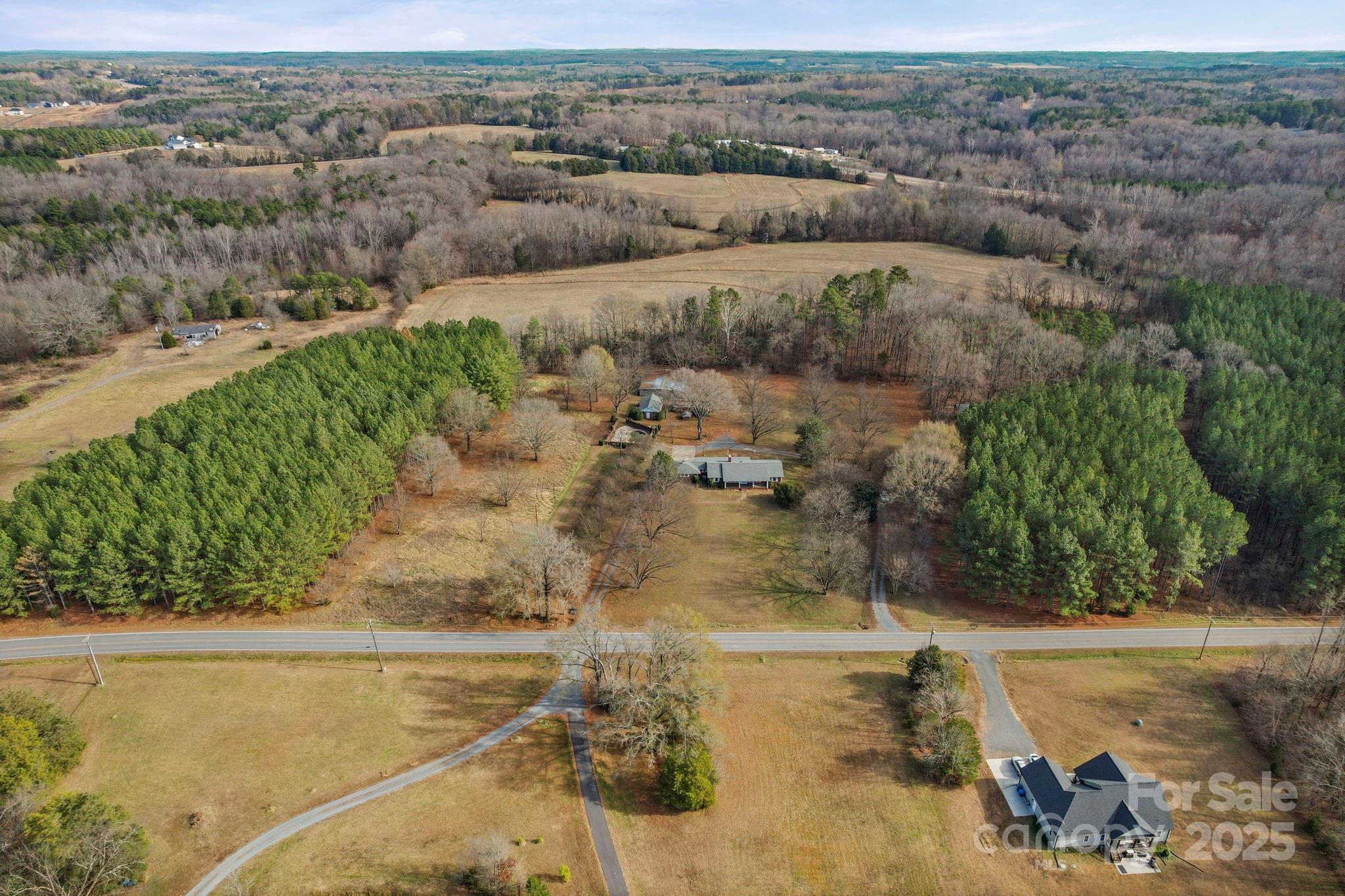 main property photo 47