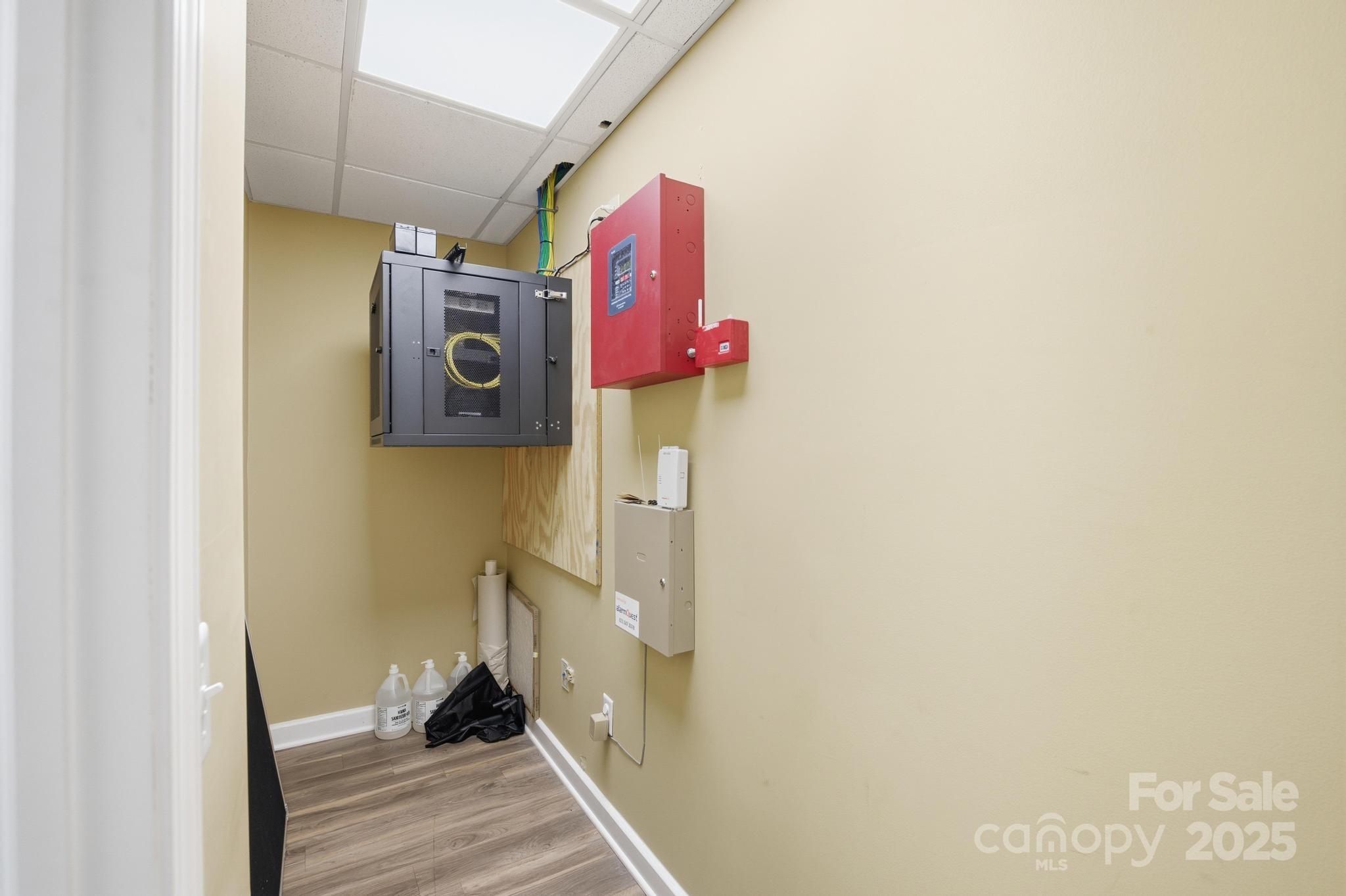 main property photo 22